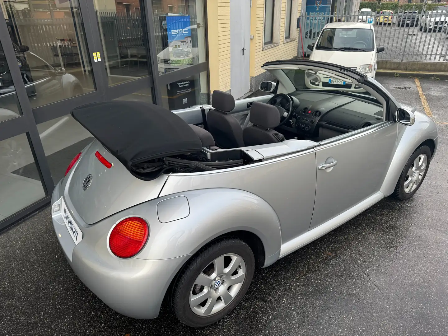 Volkswagen New Beetle New Beetle Cabrio 1.6 - 2
