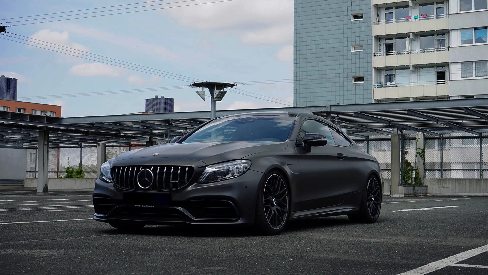 Mercedes-Benz C 63 AMG Coupé *Perf.AGA*PANO*H&R*BURM*FACELIFT Šedá - 1