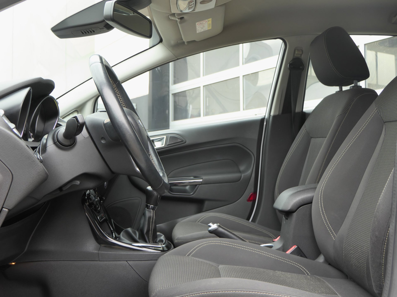 Ford Fiesta 1.0 EcoBoost Titanium 101PK! | Cruise | Parkeersen — photo 6