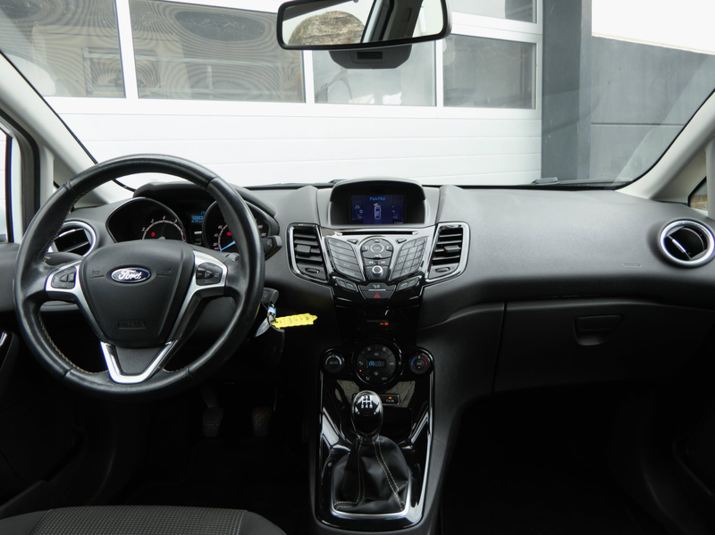 Ford Fiesta 1.0 EcoBoost Titanium 101PK! | Cruise | Parkeersen — photo 7