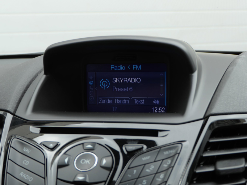 Ford Fiesta 1.0 EcoBoost Titanium 101PK! | Cruise | Parkeersen — photo 12