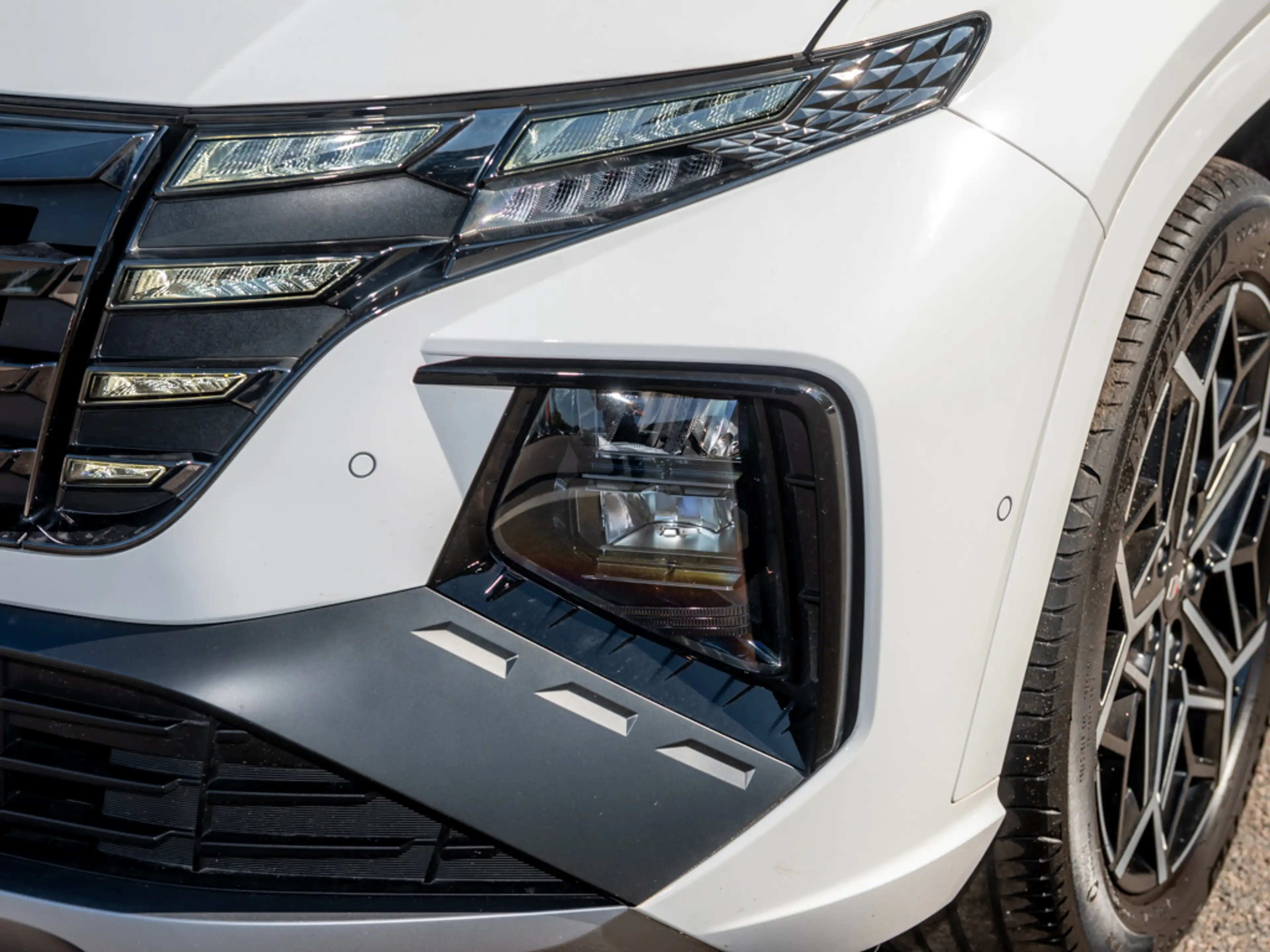 Hyundai TUCSON 1.6 T-GDI N LINE Hybrid 4WD PANO MEMORY — photo 7