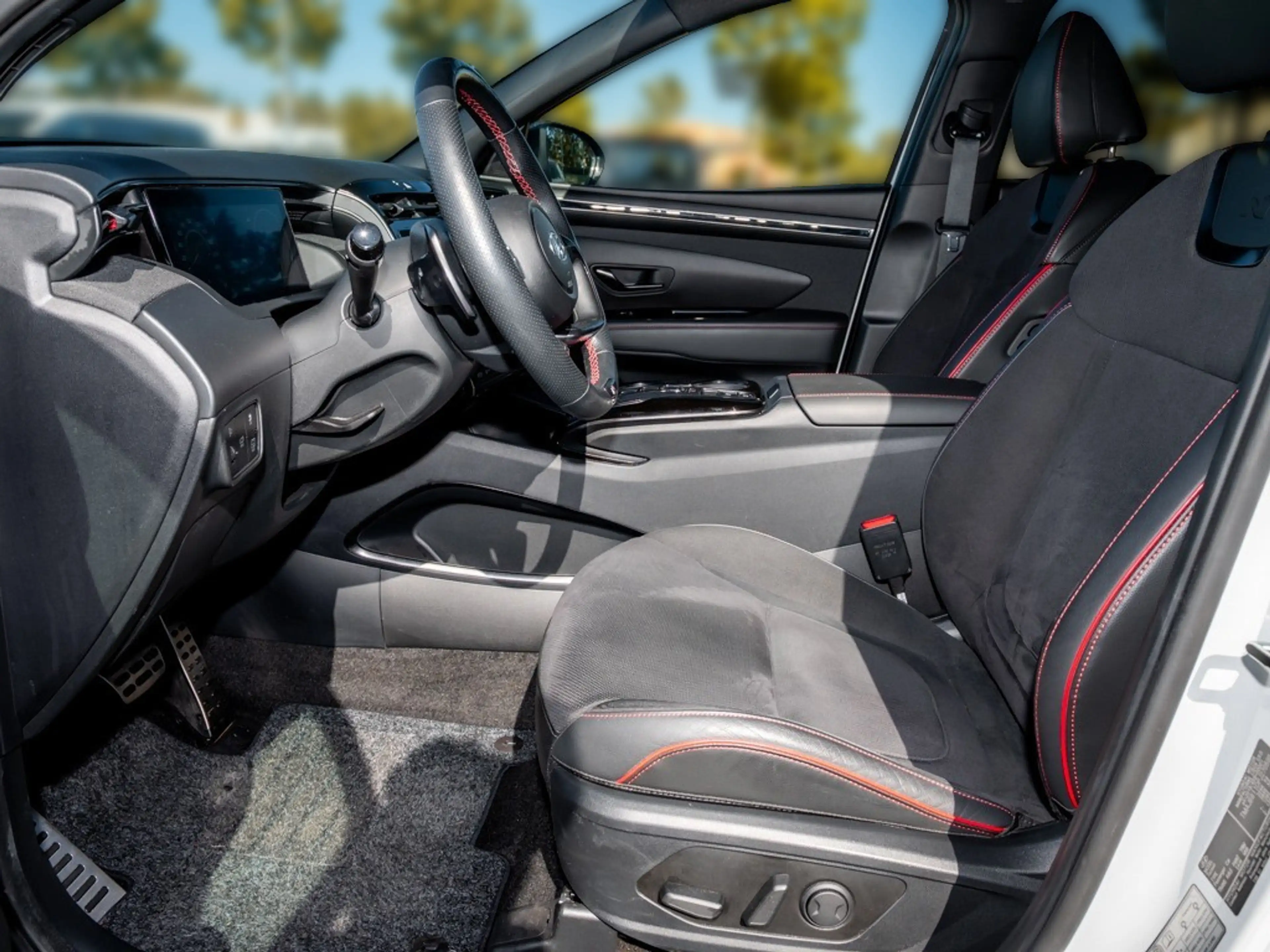 Hyundai TUCSON 1.6 T-GDI N LINE Hybrid 4WD PANO MEMORY — photo 9