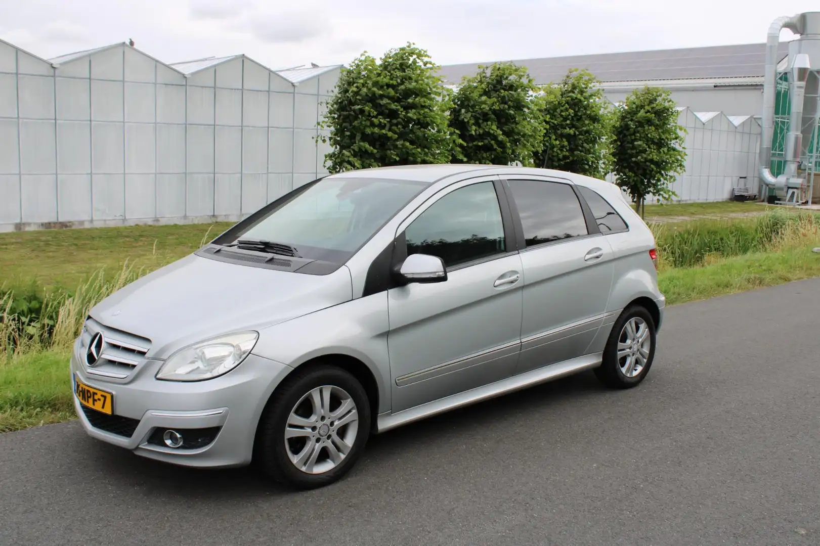 Mercedes-Benz B 160 Business Class Automaat Gris - 2
