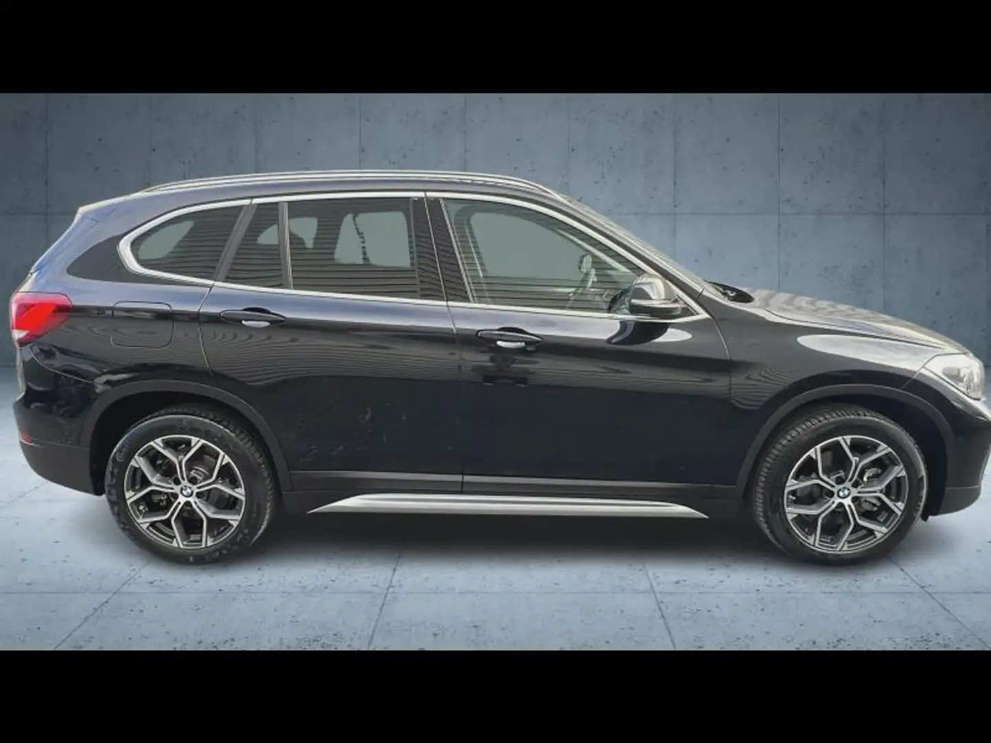 BMW X1 sDrive20iA 178ch xLine DKG7 9cv Noir - 2