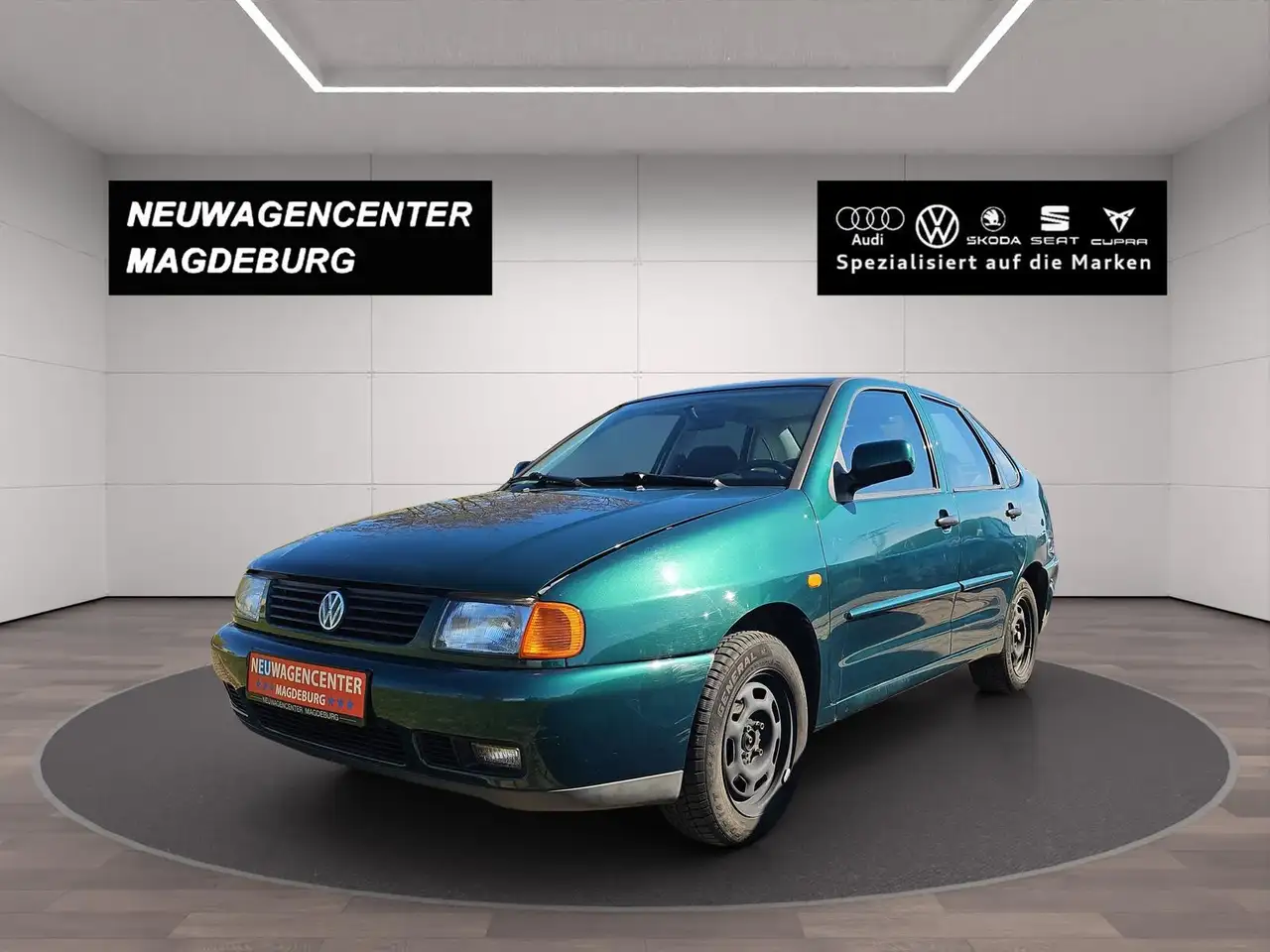 Volkswagen Polo CLASSIC*eFH*KLIMA*RADIO-CD*AIRBAG*ELEKTR.AUßENSPIE, foto 1