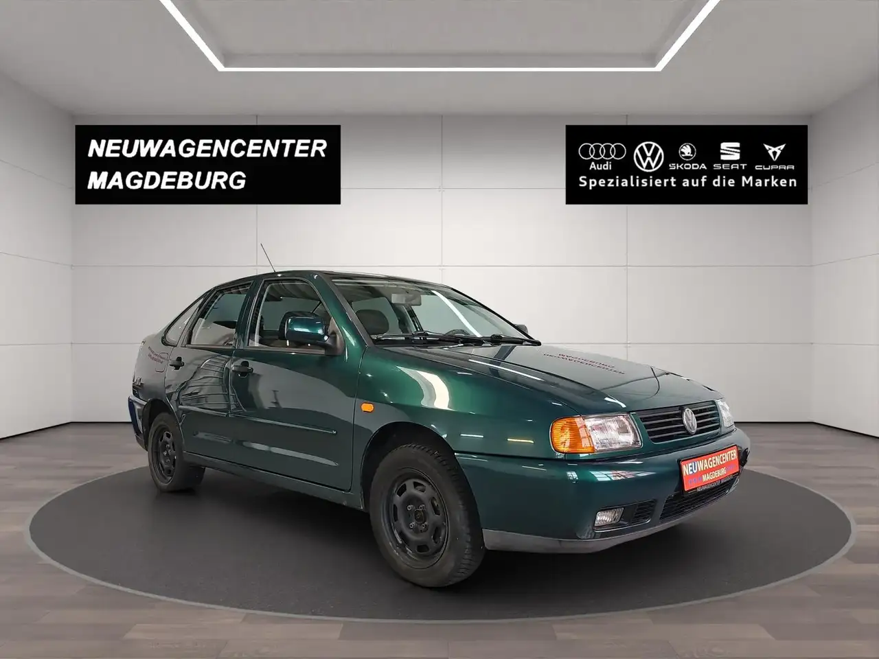 Volkswagen Polo CLASSIC*eFH*KLIMA*RADIO-CD*AIRBAG*ELEKTR.AUßENSPIE, foto 2