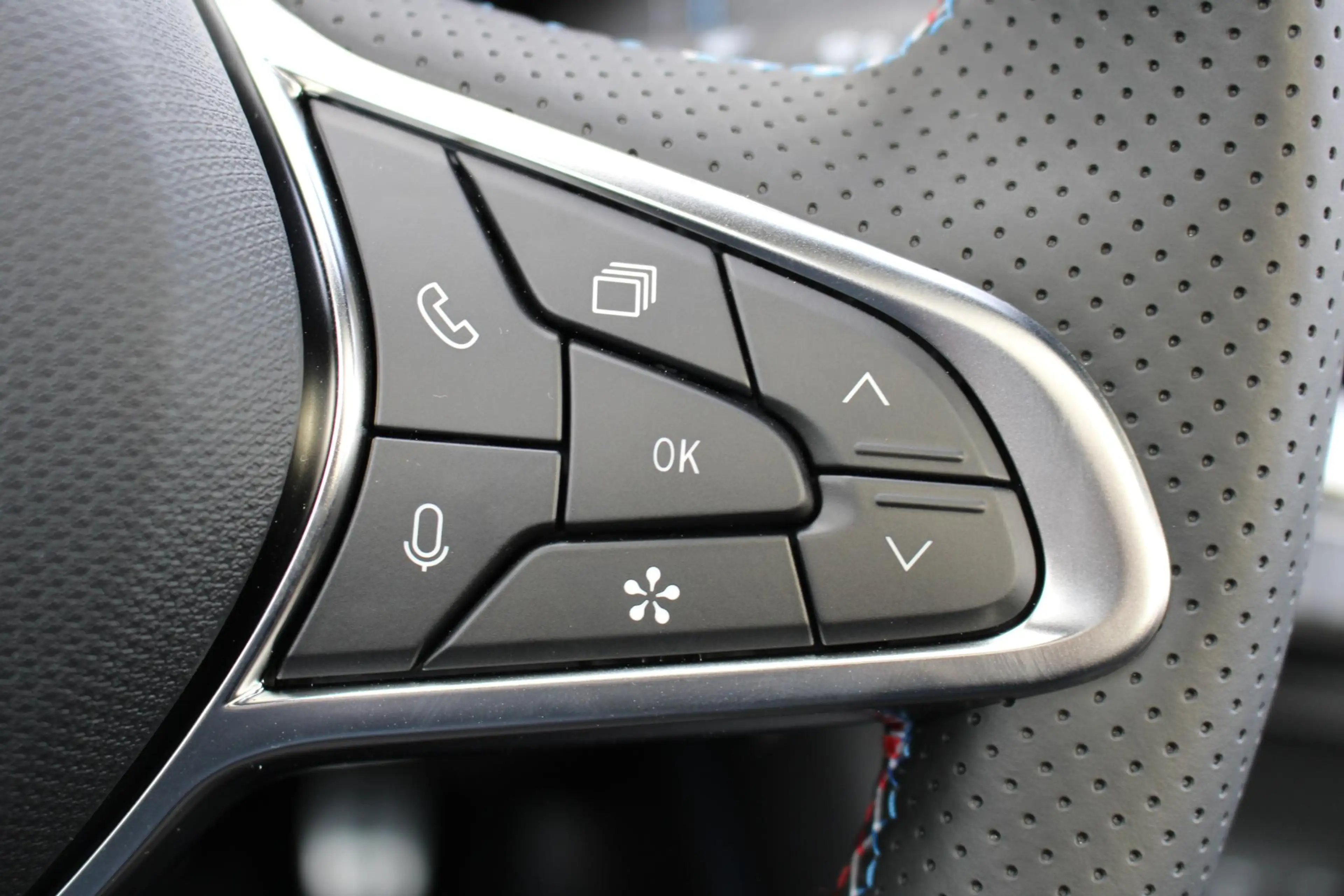 Renault Symbioz 1.8 E-Tech full hybrid 160 esprit Alpine | DEMO | — photo 23