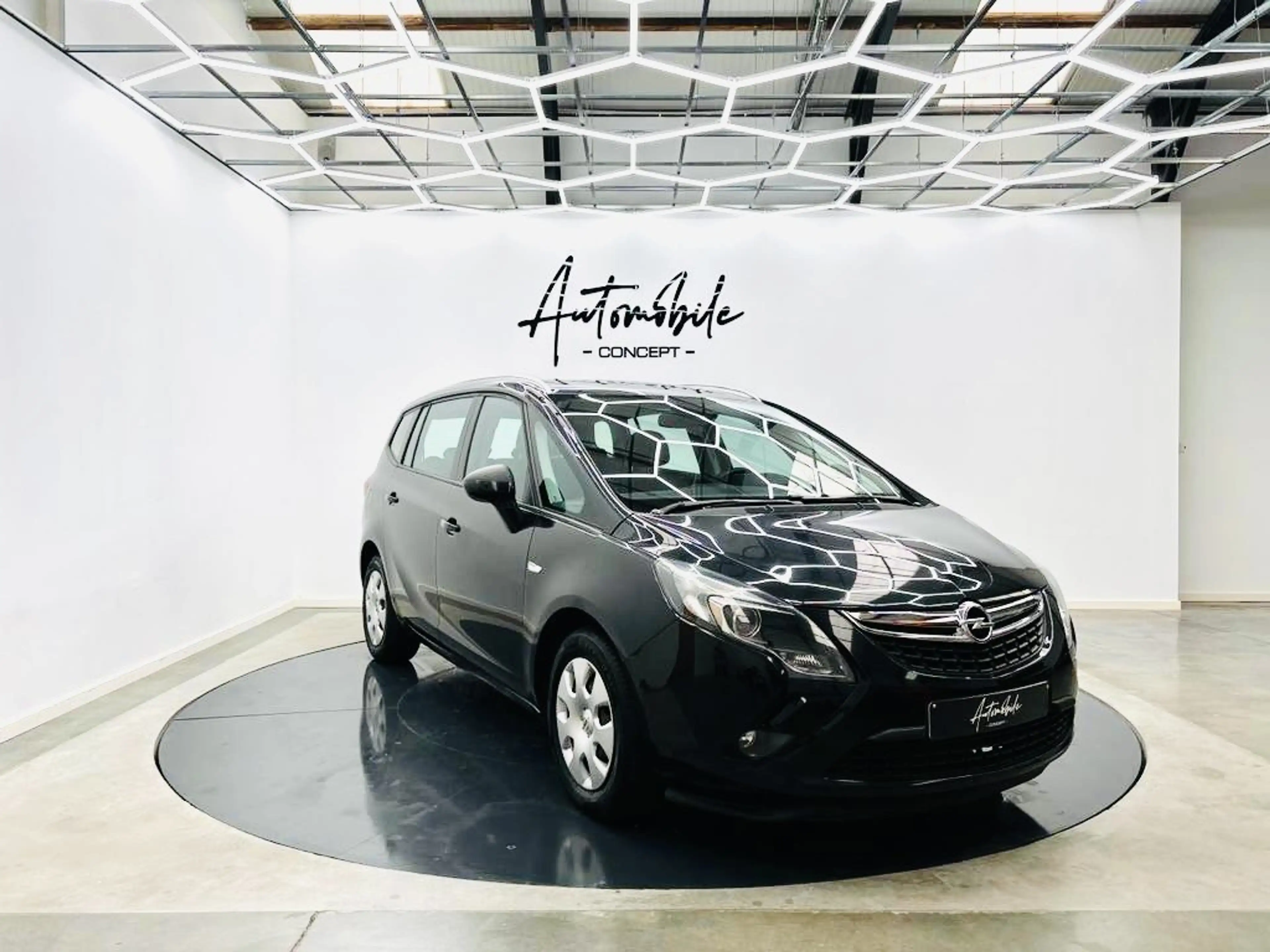 Opel Zafira Tourer ✅1AN GARANTIE✅7 PLACES✅ESSENCE✅REGULATEUR — photo 5