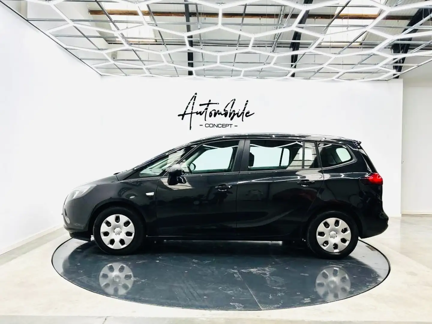 Opel Zafira Tourer ✅1AN GARANTIE✅7 PLACES✅ESSENCE✅REGULATEUR Schwarz - 2