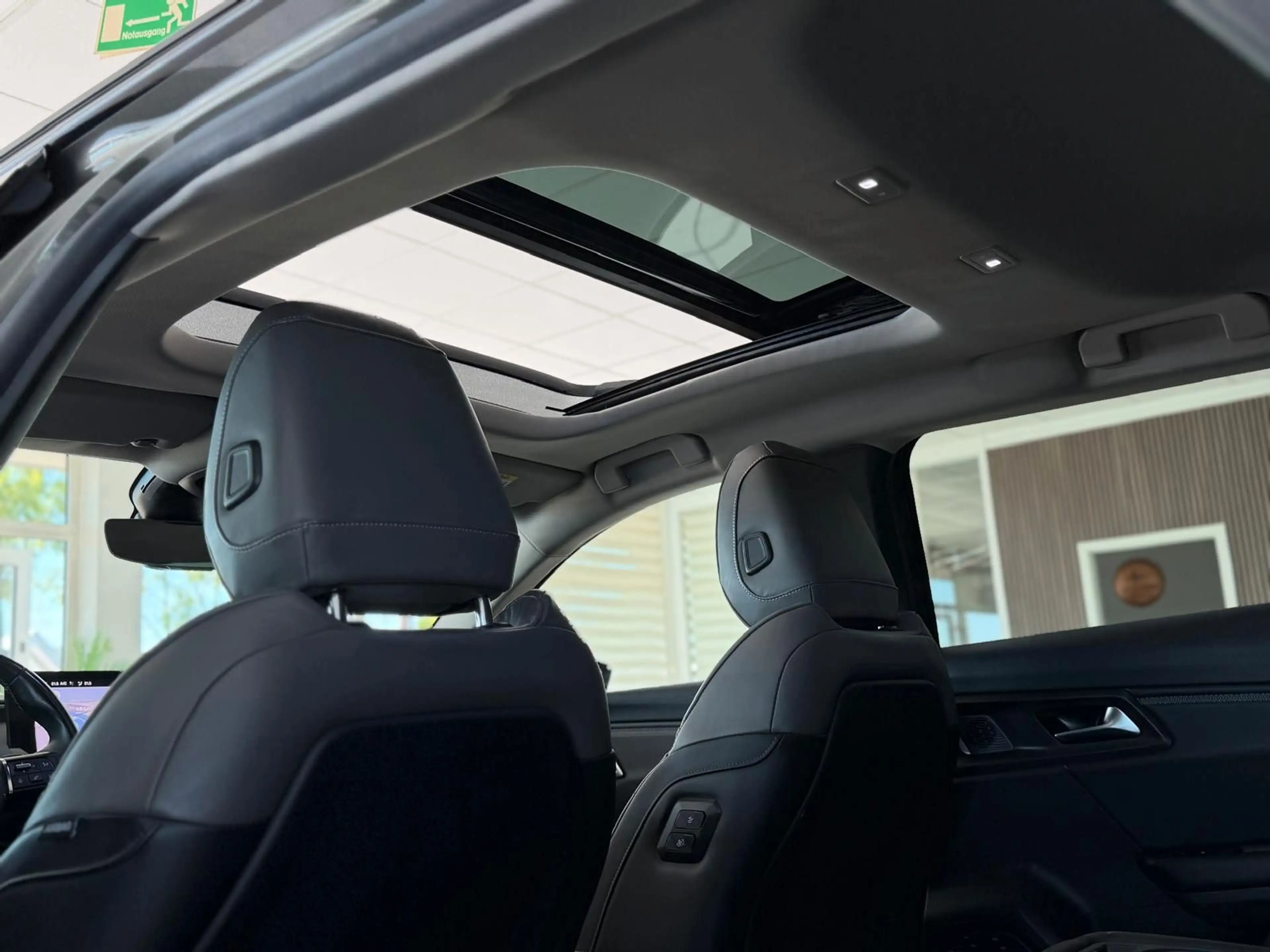 Citroen C5 X Shine Pack Hybrid+Pano+ACC+Kamera+VOLL! — photo 11