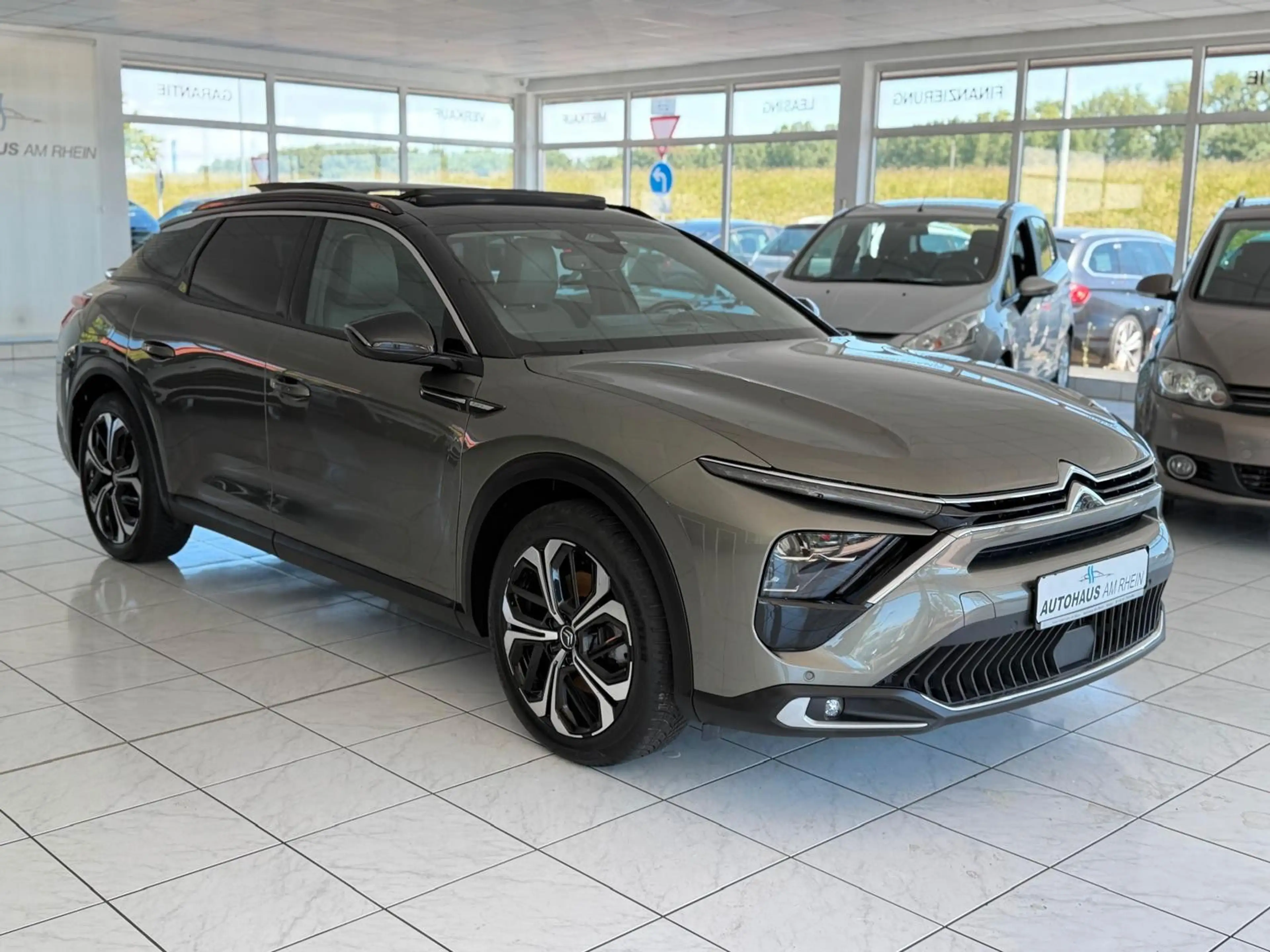 Citroen C5 X Shine Pack Hybrid+Pano+ACC+Kamera+VOLL!