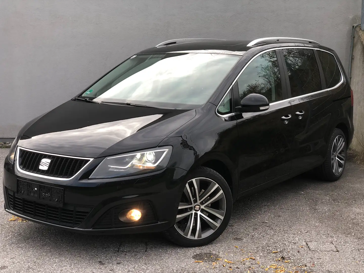 SEAT Alhambra Style 2,0 TDI CR DPF DSG ✅ TOP AUSSTATTUNG ✅ Schwarz - 1