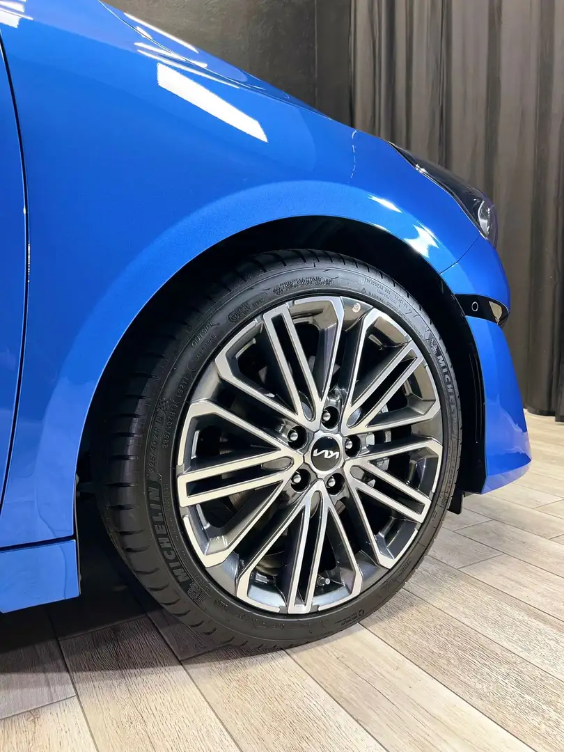Kia ProCeed / pro_cee'd ProCeed 1.5 t-gdi GT Line Special Edition 160cv Modrá - 2
