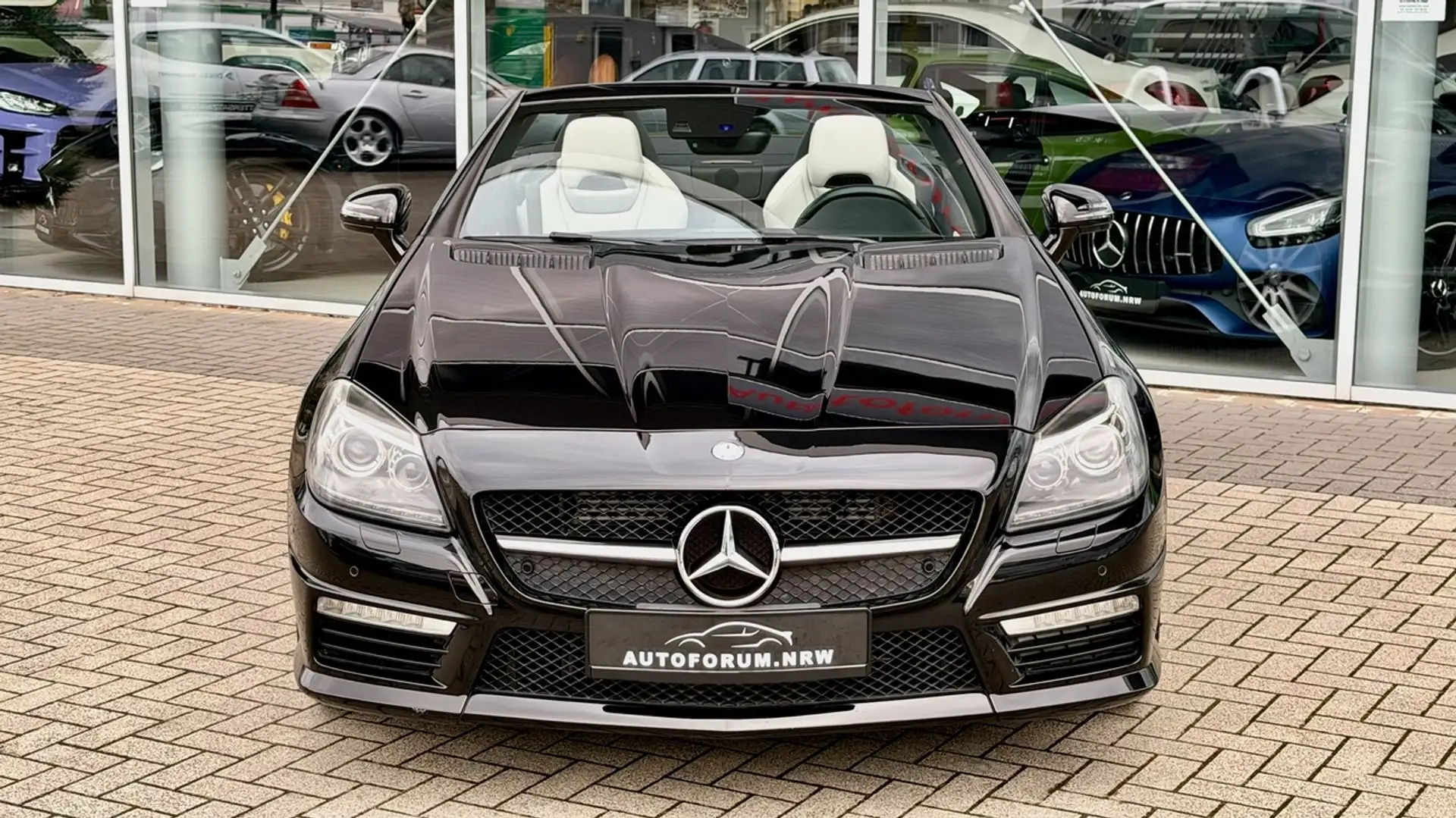 Mercedes-Benz SLK 55 AMG V8 R172 - 1. Hand - Scheckheft - 37.277 km - 422PS Schwarz - 2