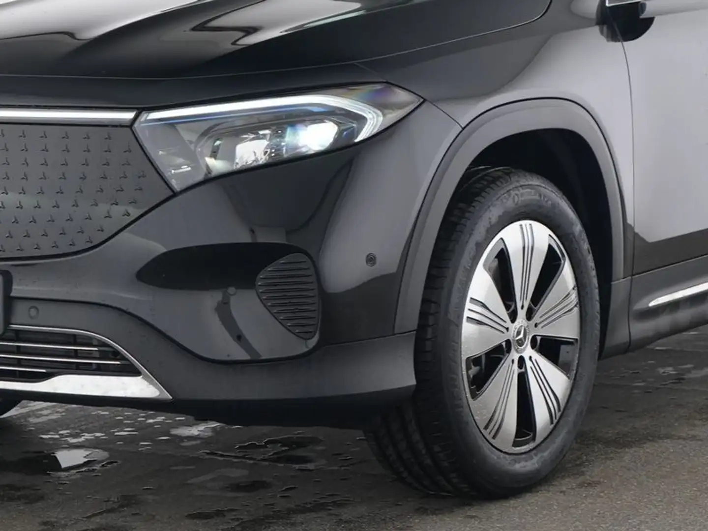 Mercedes-Benz EQB 300 4M PROG-ADV+ MEMORY FAP 360° SOUND KEYLG Schwarz - 2