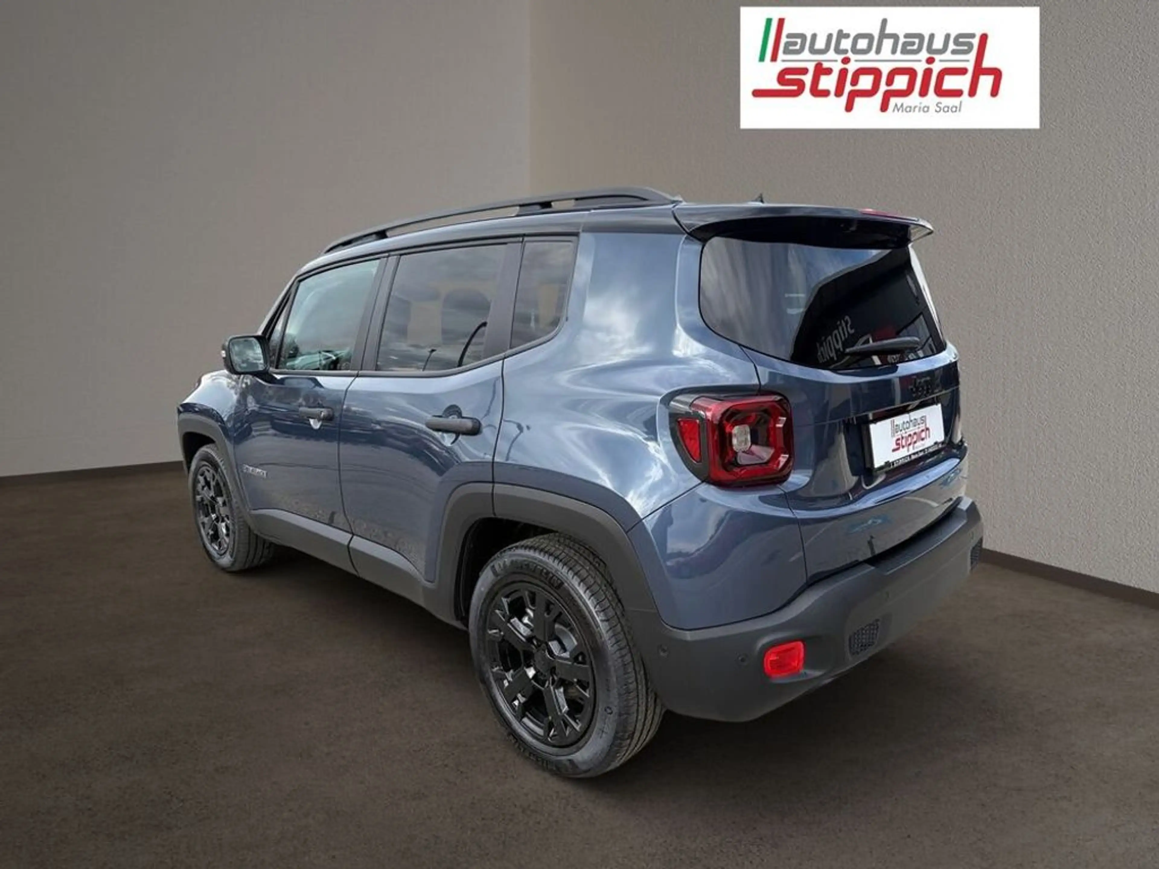 Jeep Renegade North Star Mild-Hybrid FWD — photo 14