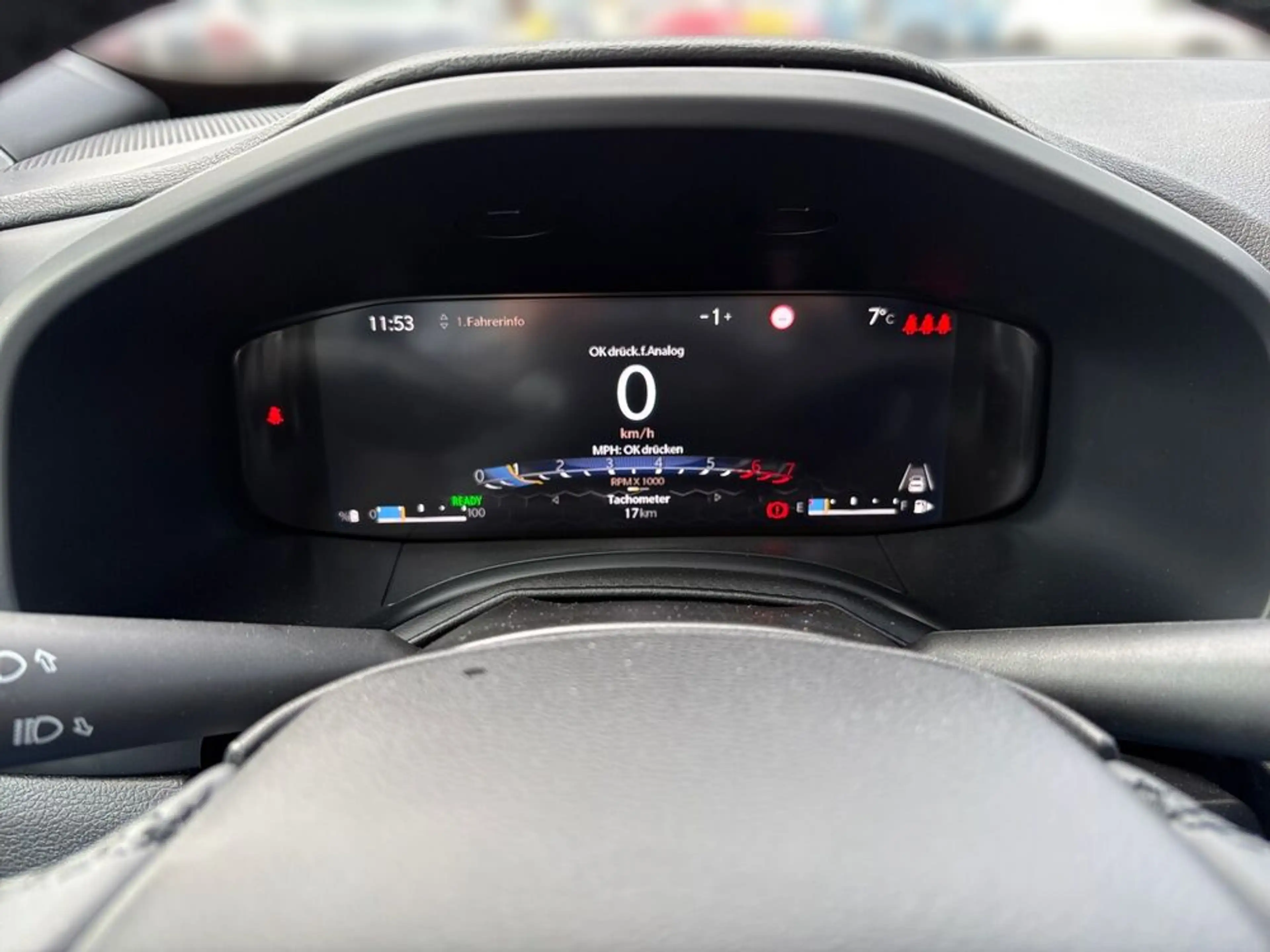 Jeep Renegade North Star Mild-Hybrid FWD — photo 5