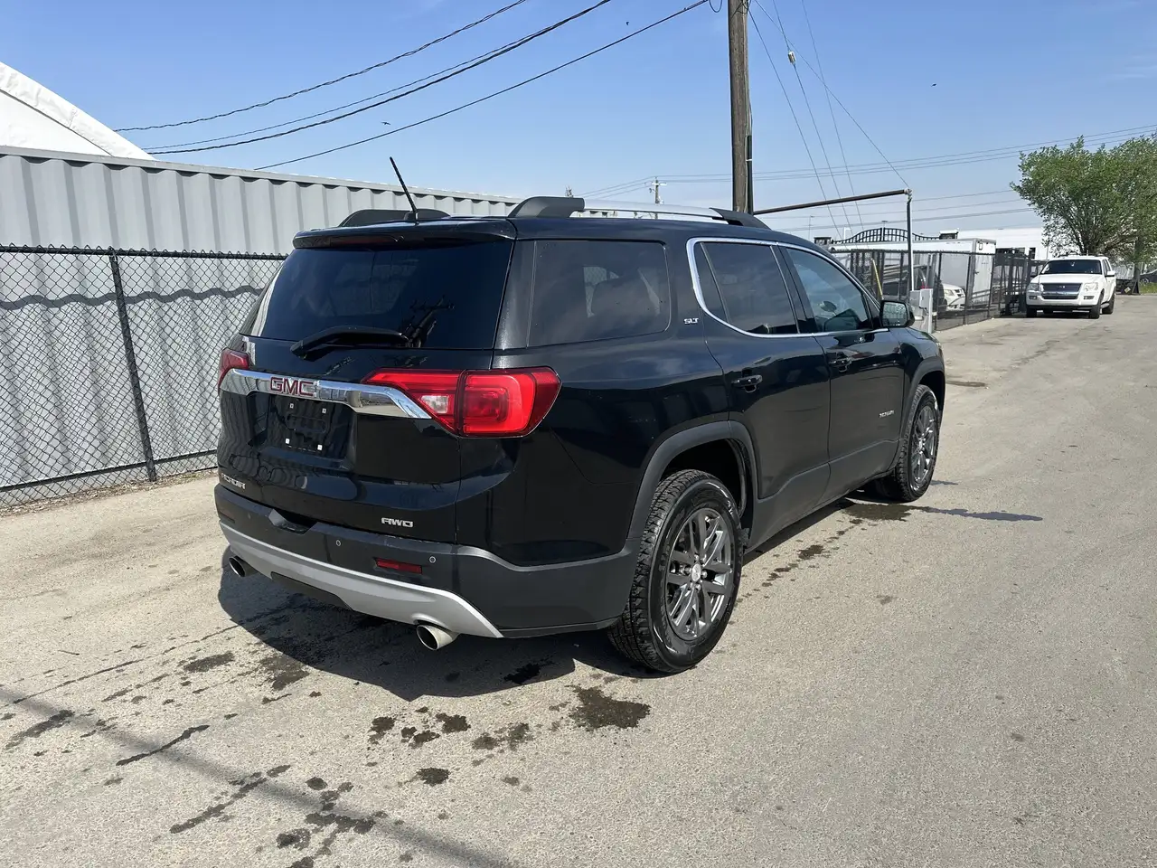GMC Acadia снимка GMC Acadia