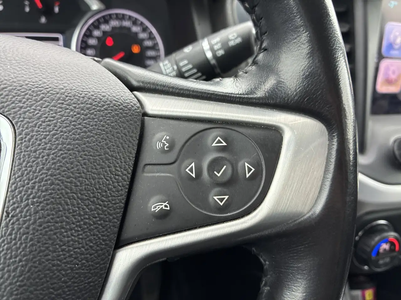 GMC Acadia снимка GMC Acadia