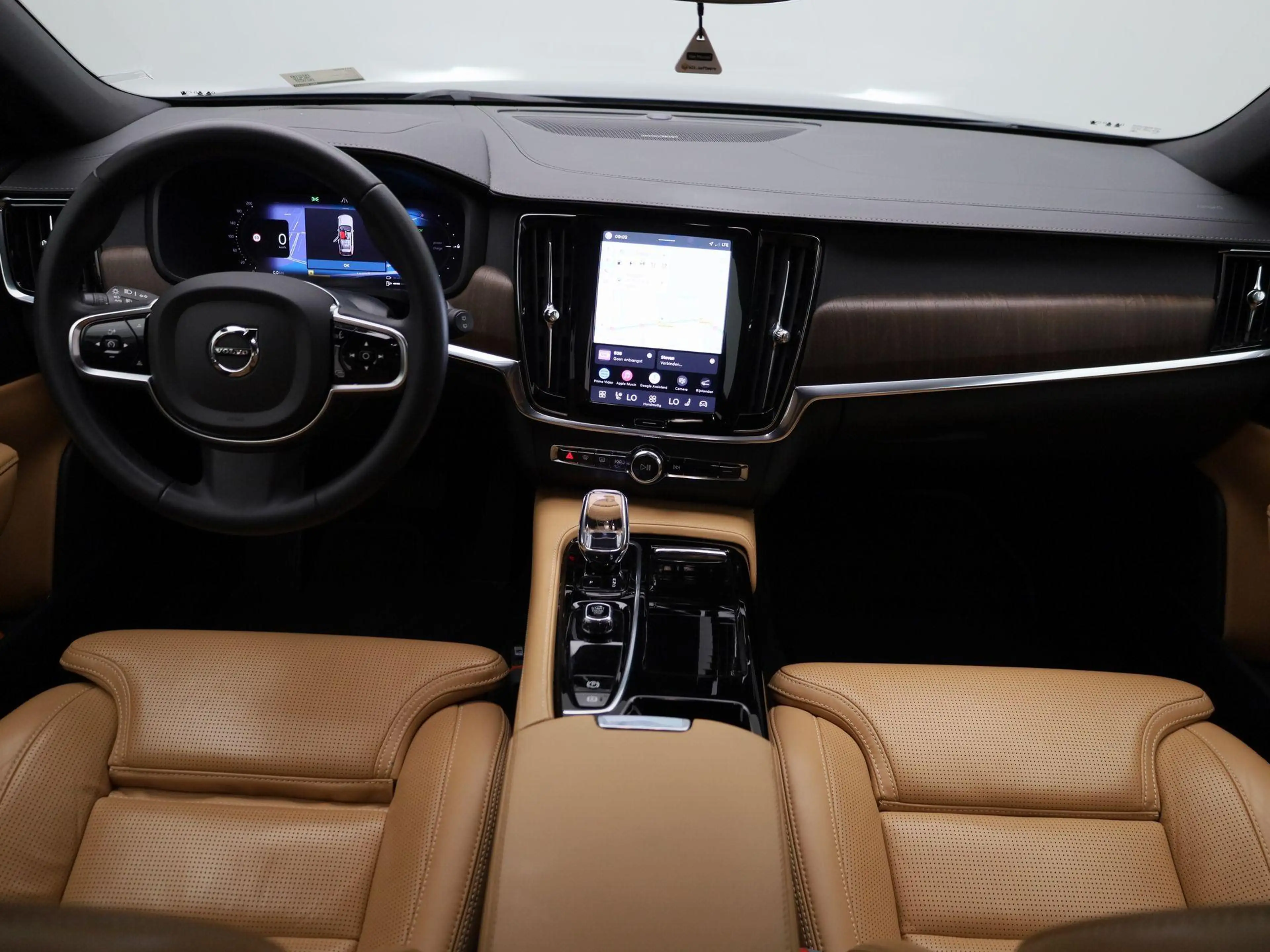 Volvo V90 2.0 T6 Plug-in hybrid AWD Plus Bright 350PK | Elek — photo 9