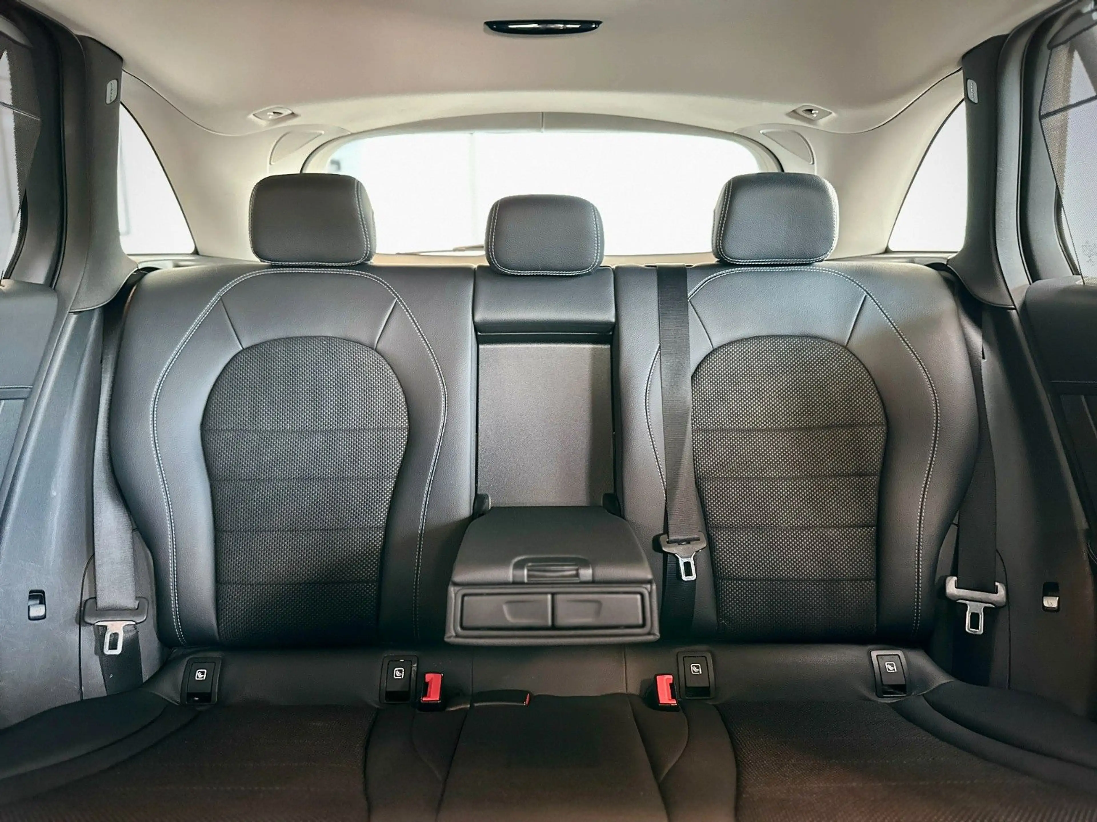 Mercedes-Benz GLC 250 d 4Matic Exclusive*1.Hand*Off-Roader*ILS — photo 7