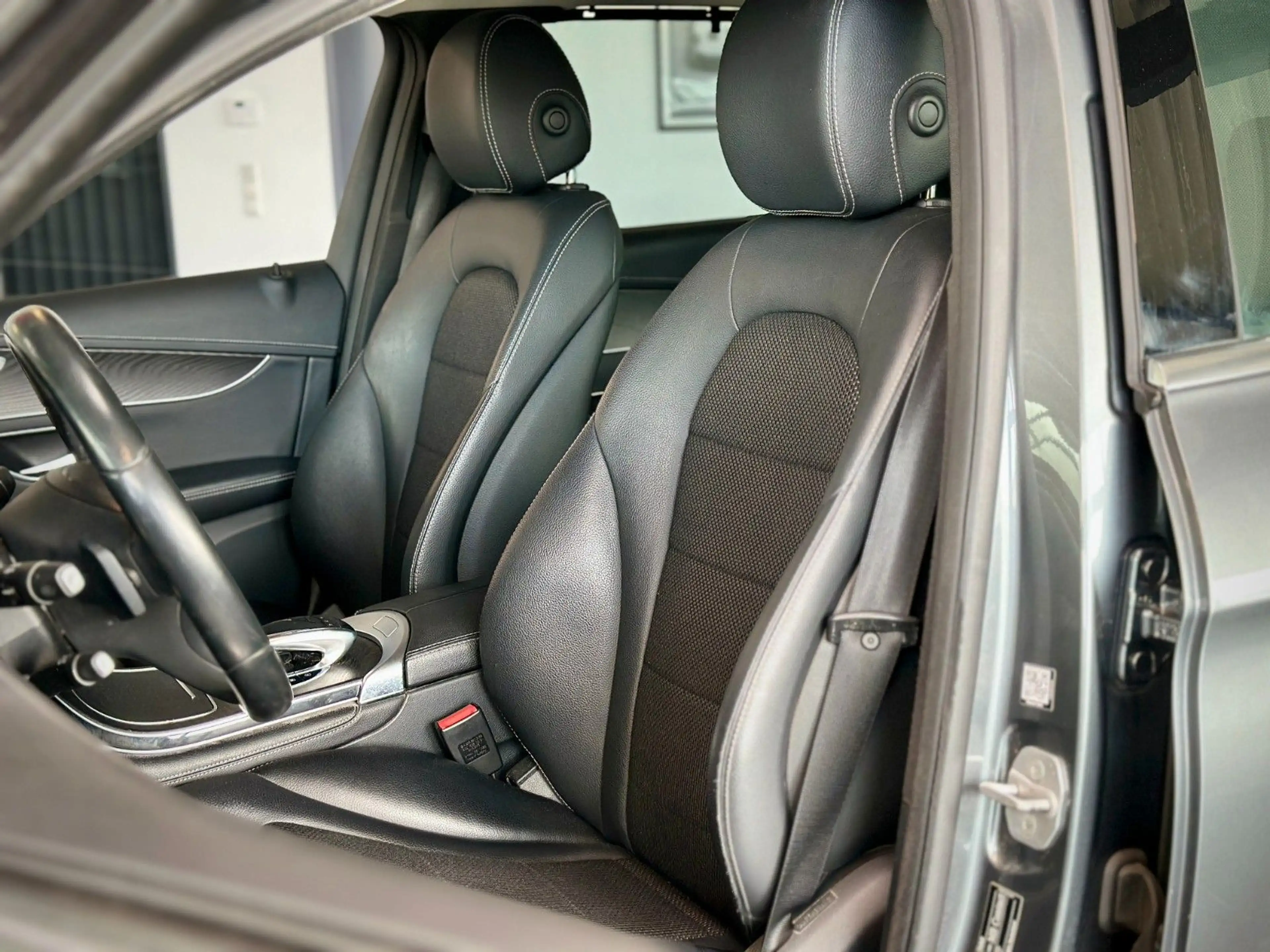 Mercedes-Benz GLC 250 d 4Matic Exclusive*1.Hand*Off-Roader*ILS — photo 4