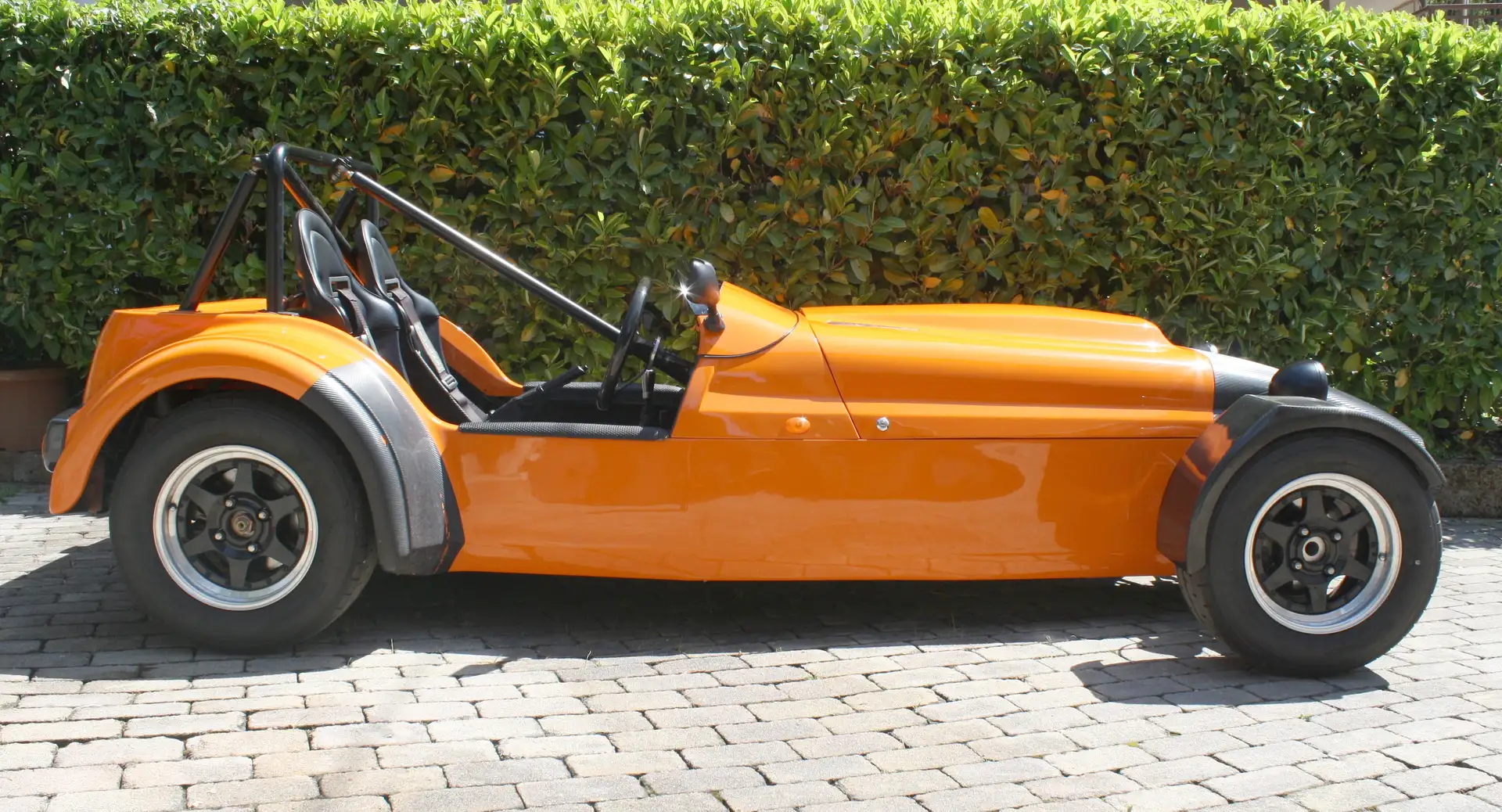 Westfield Megabusa Orange - 1