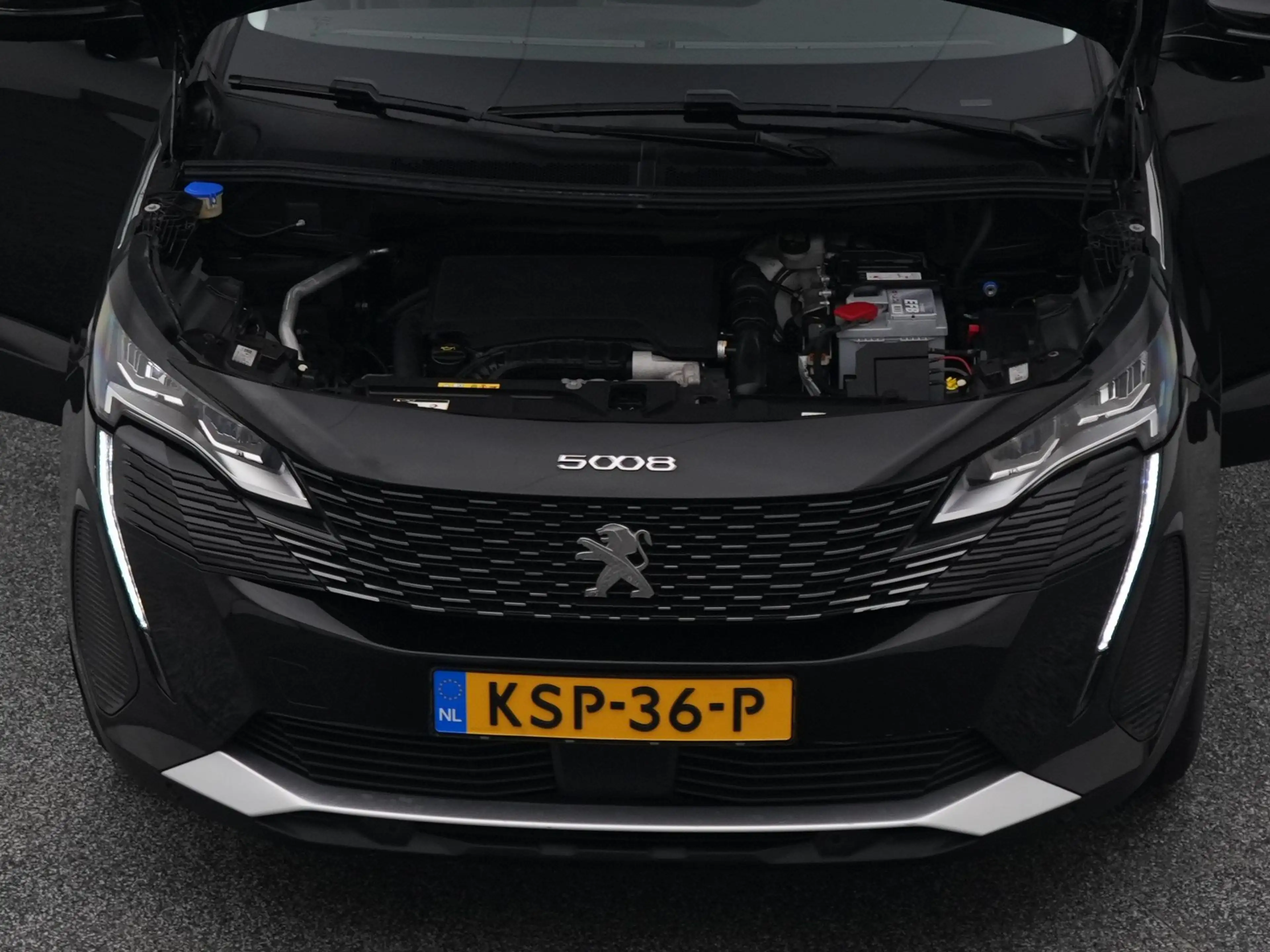 Peugeot 5008 1.2 PureTech Active 7-Pers. | CAMERA — photo 31