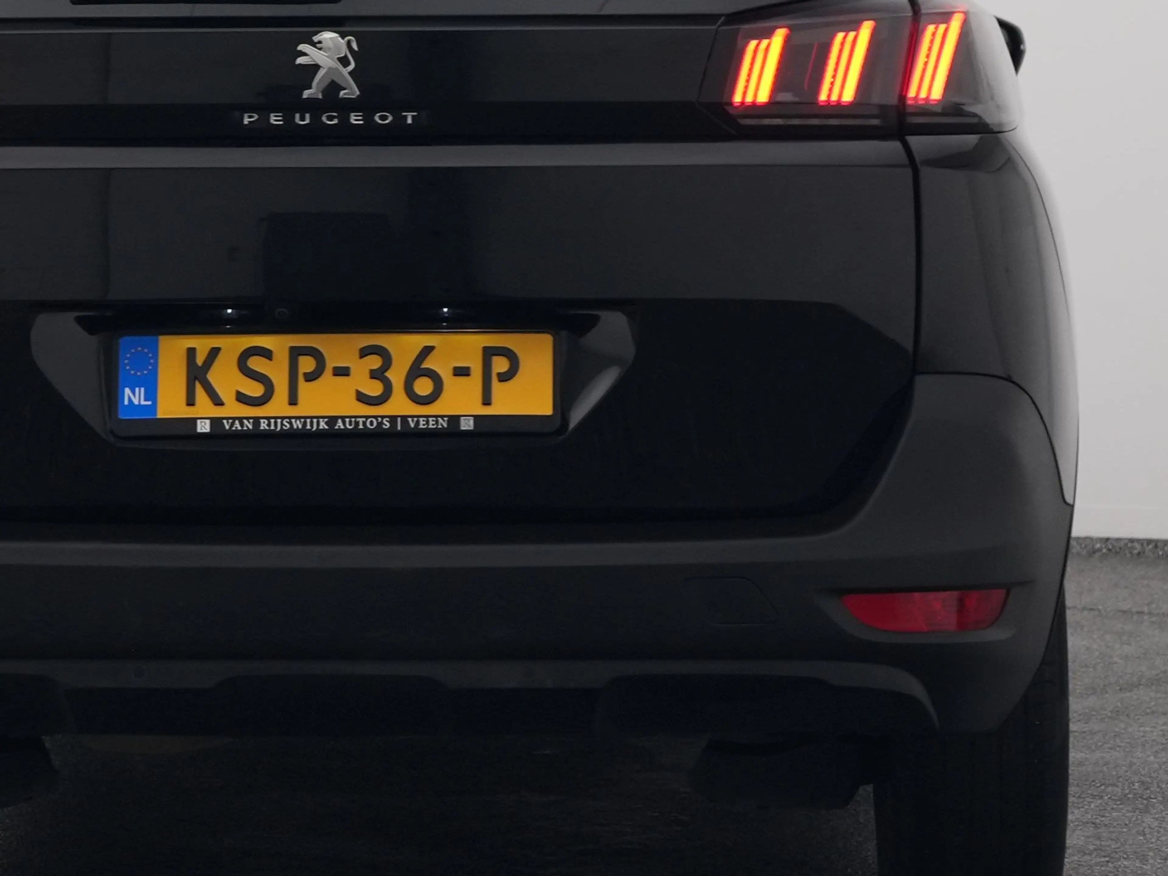 Peugeot 5008 1.2 PureTech Active 7-Pers. | CAMERA — photo 20