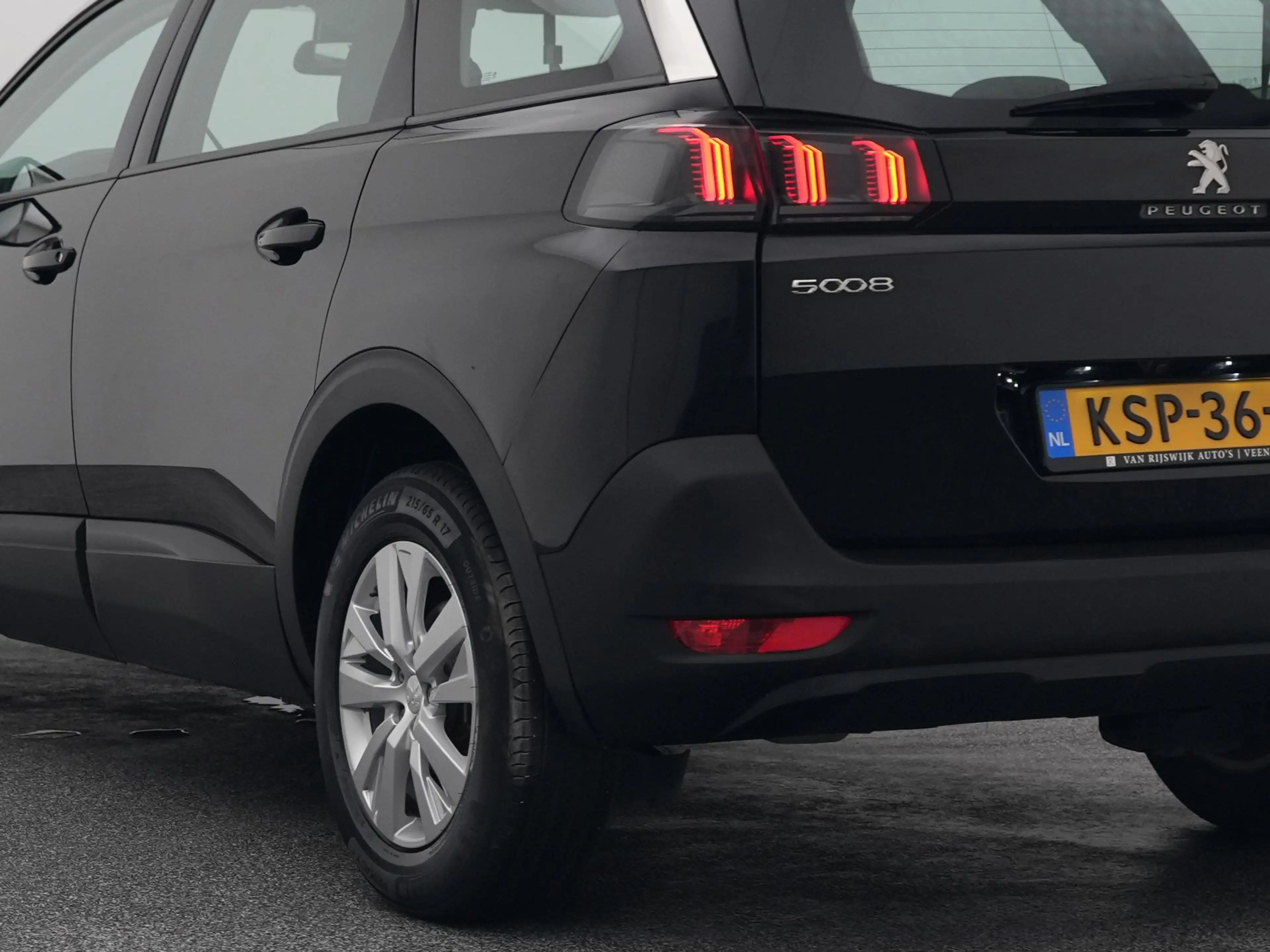 Peugeot 5008 1.2 PureTech Active 7-Pers. | CAMERA — photo 18