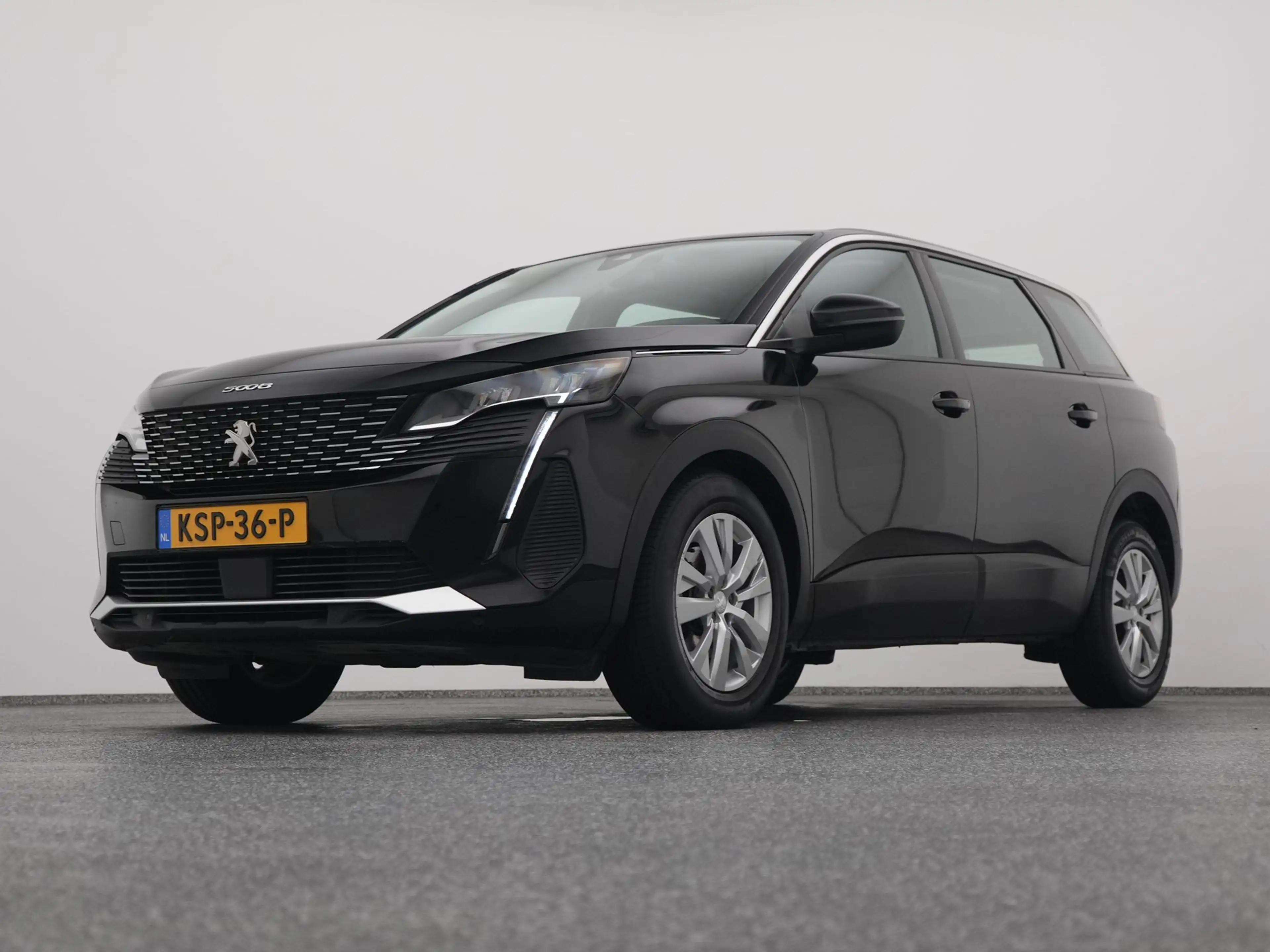 Peugeot 5008 1.2 PureTech Active 7-Pers. | CAMERA — photo 15
