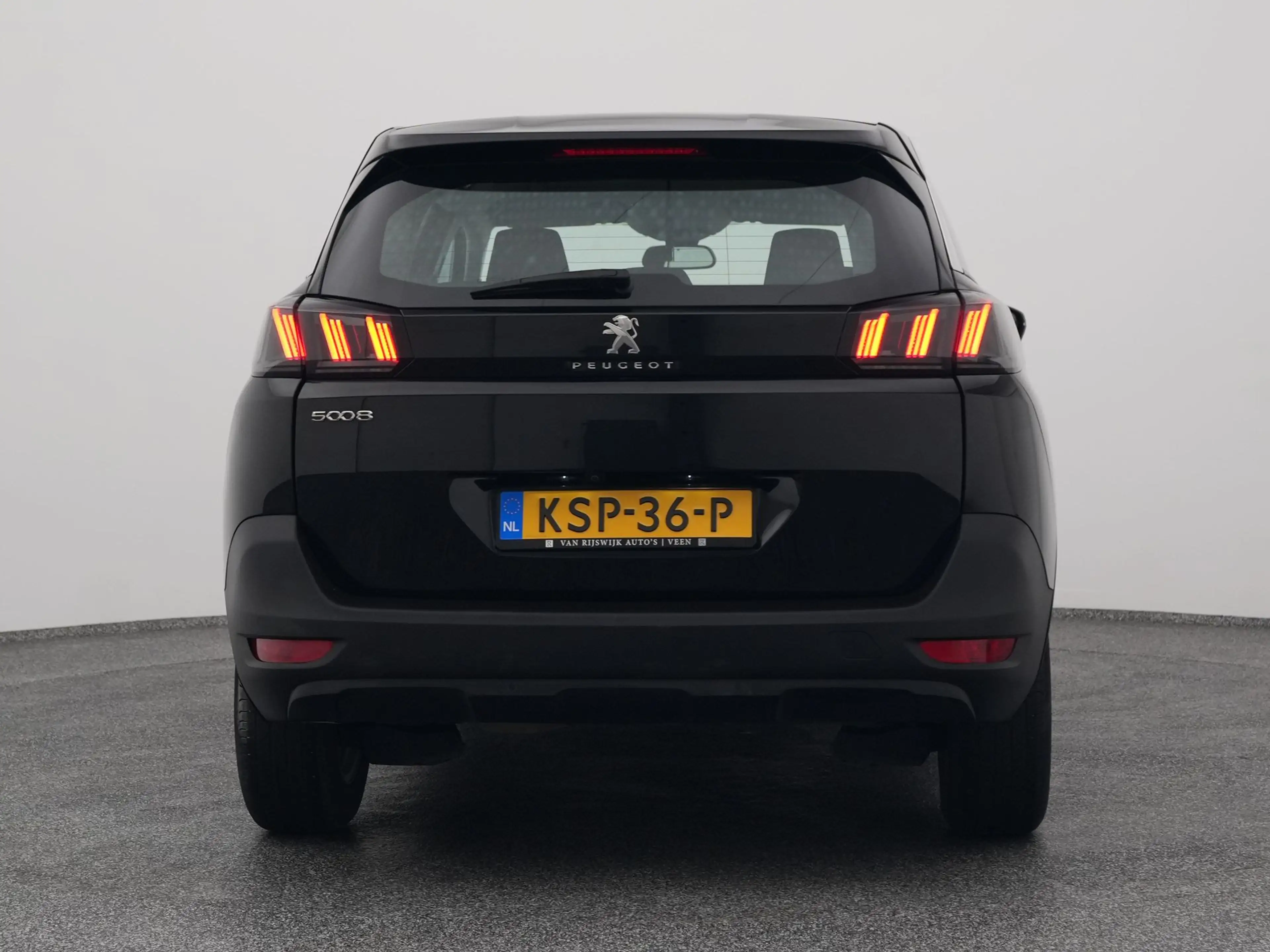 Peugeot 5008 1.2 PureTech Active 7-Pers. | CAMERA — photo 10
