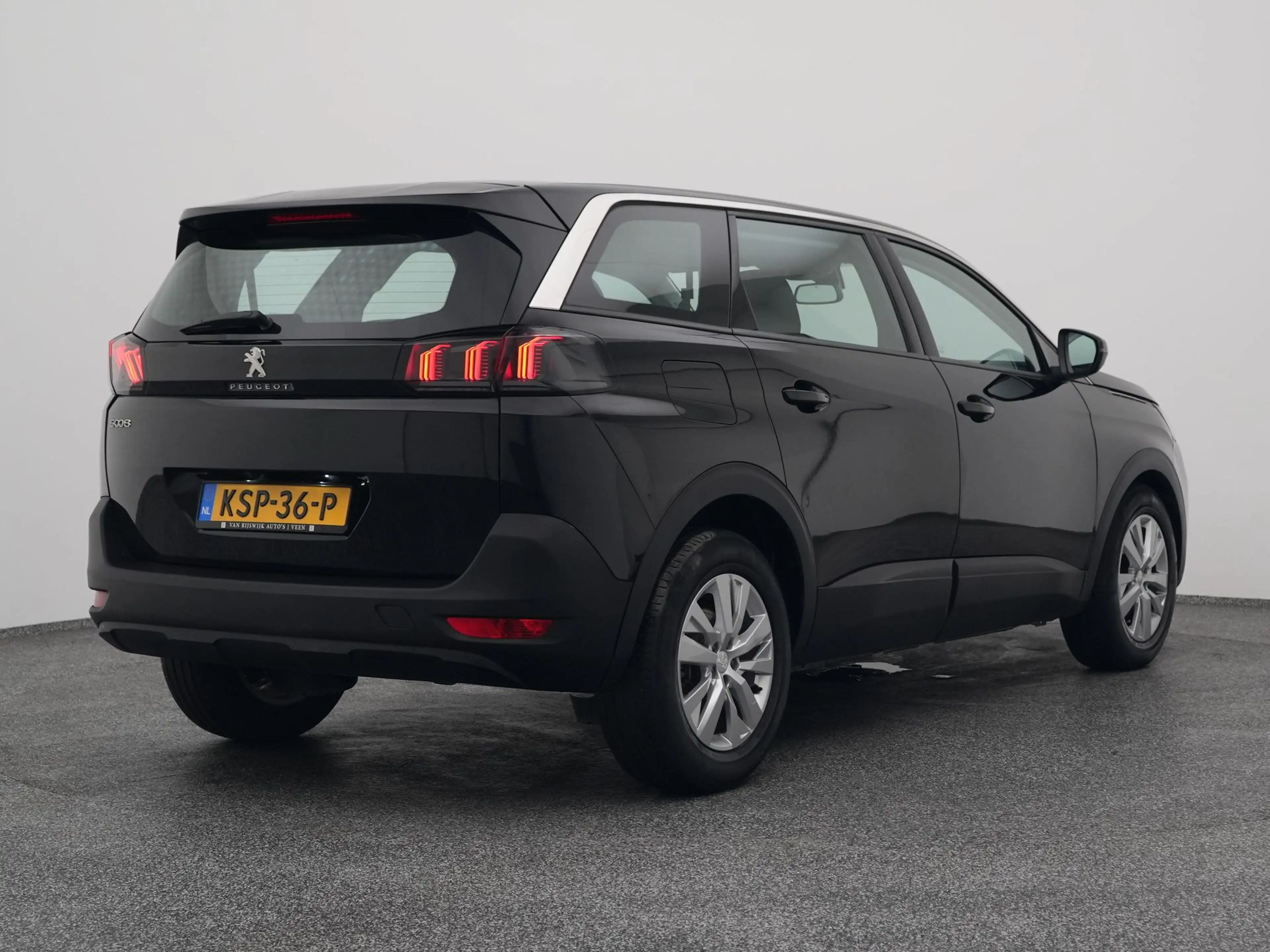 Peugeot 5008 1.2 PureTech Active 7-Pers. | CAMERA — photo 6