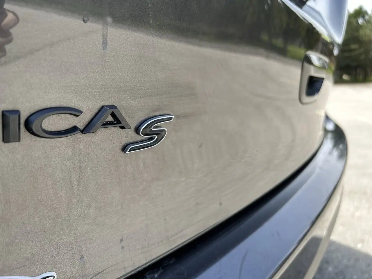 Chrysler Pacifica photo Chrysler Pacifica