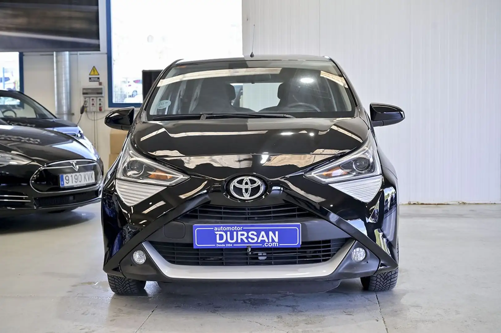 Toyota Aygo 70 x-play Negro - 2