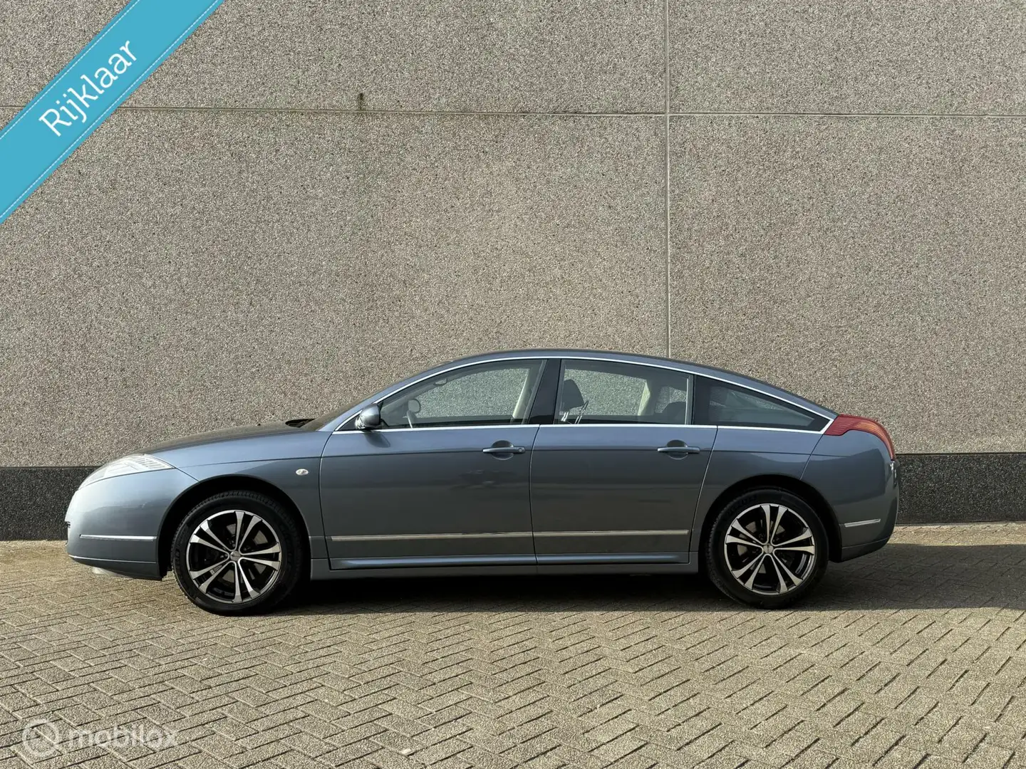 Citroen C6 3.0 V6 Exclusive Aut Navi Xenon Cruise Youngtimer Gris - 2
