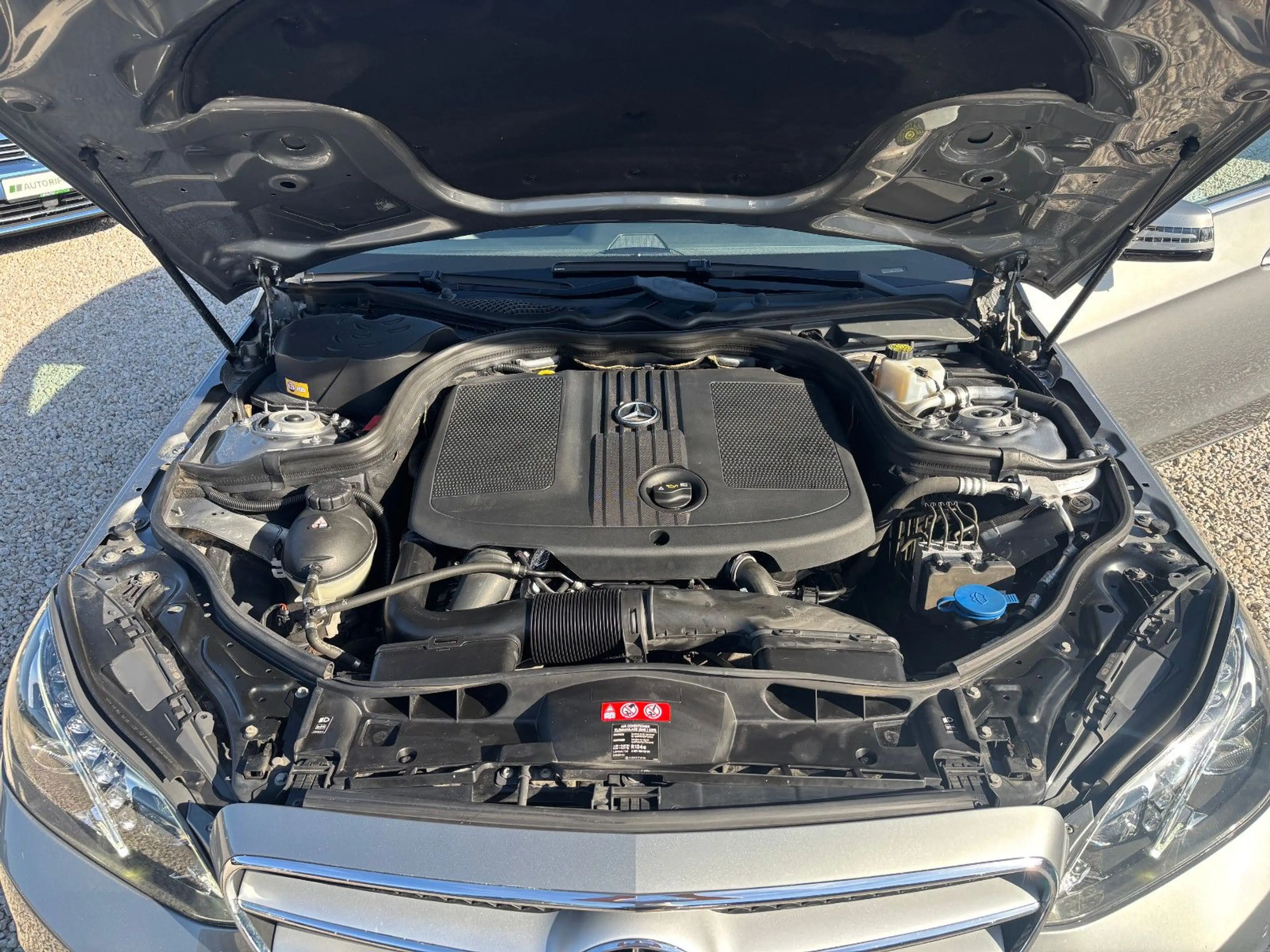 Mercedes-Benz E 250 E250 CDI Avantgarde Limo +AHK+LED+NAVI+SHZ+ — photo 15