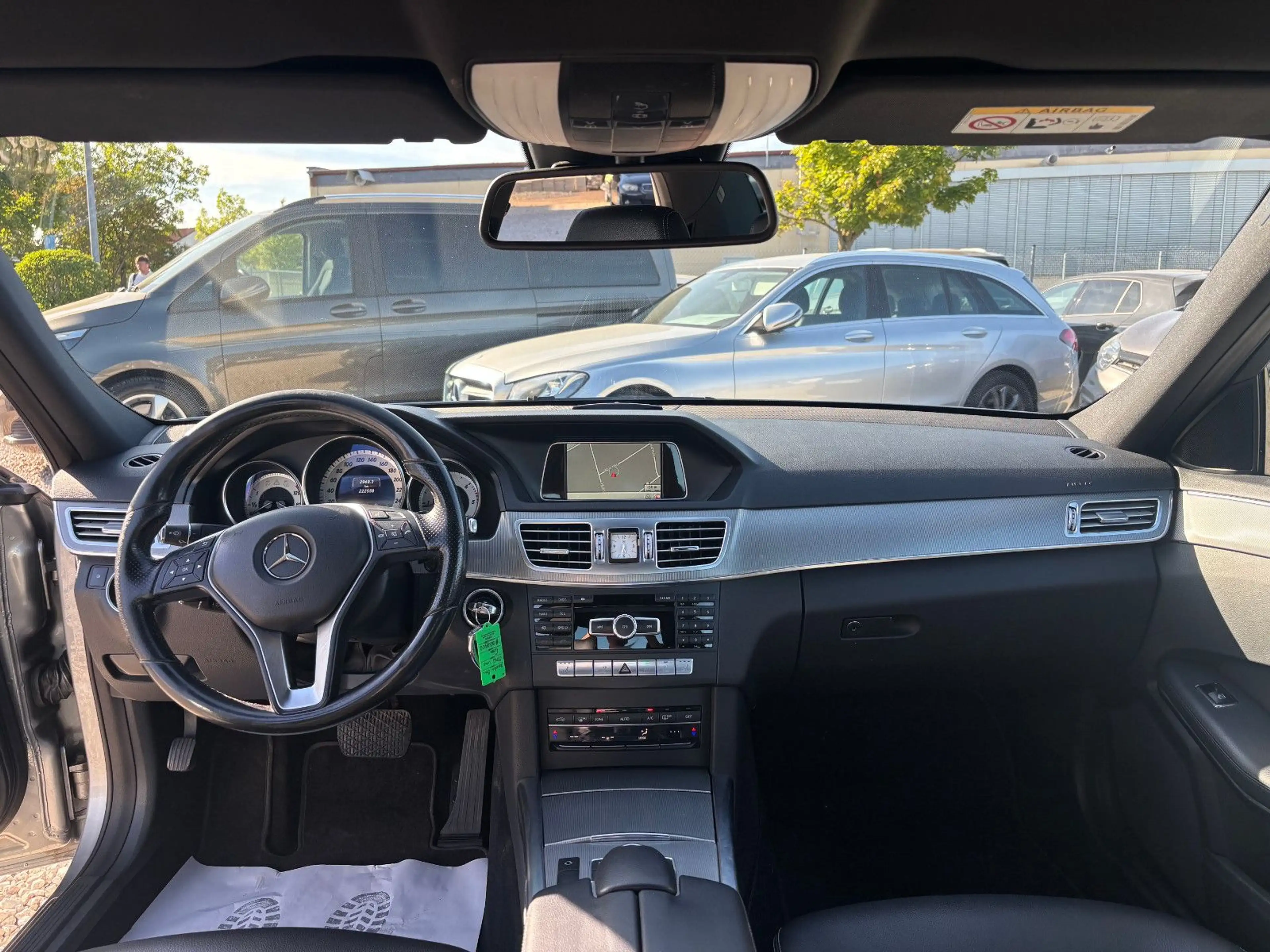 Mercedes-Benz E 250 E250 CDI Avantgarde Limo +AHK+LED+NAVI+SHZ+ — photo 14