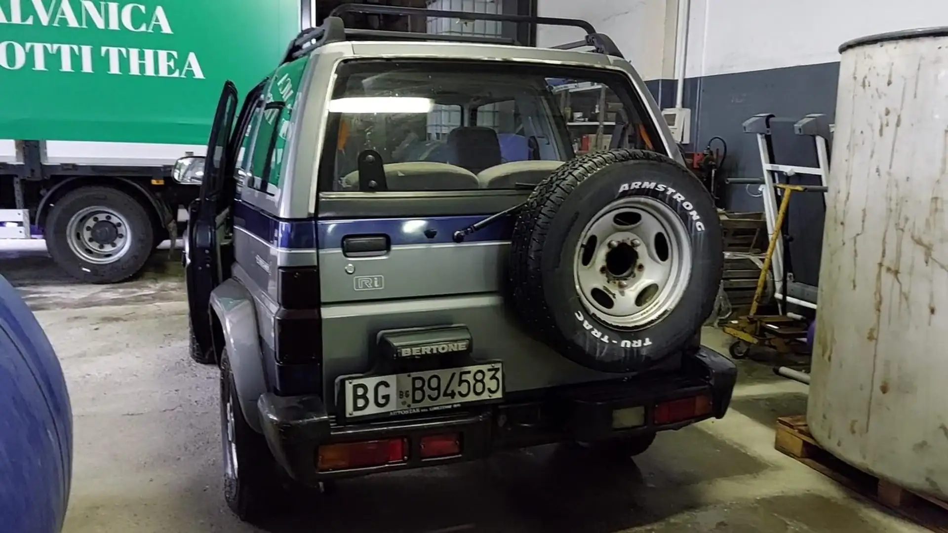 BMW - 2