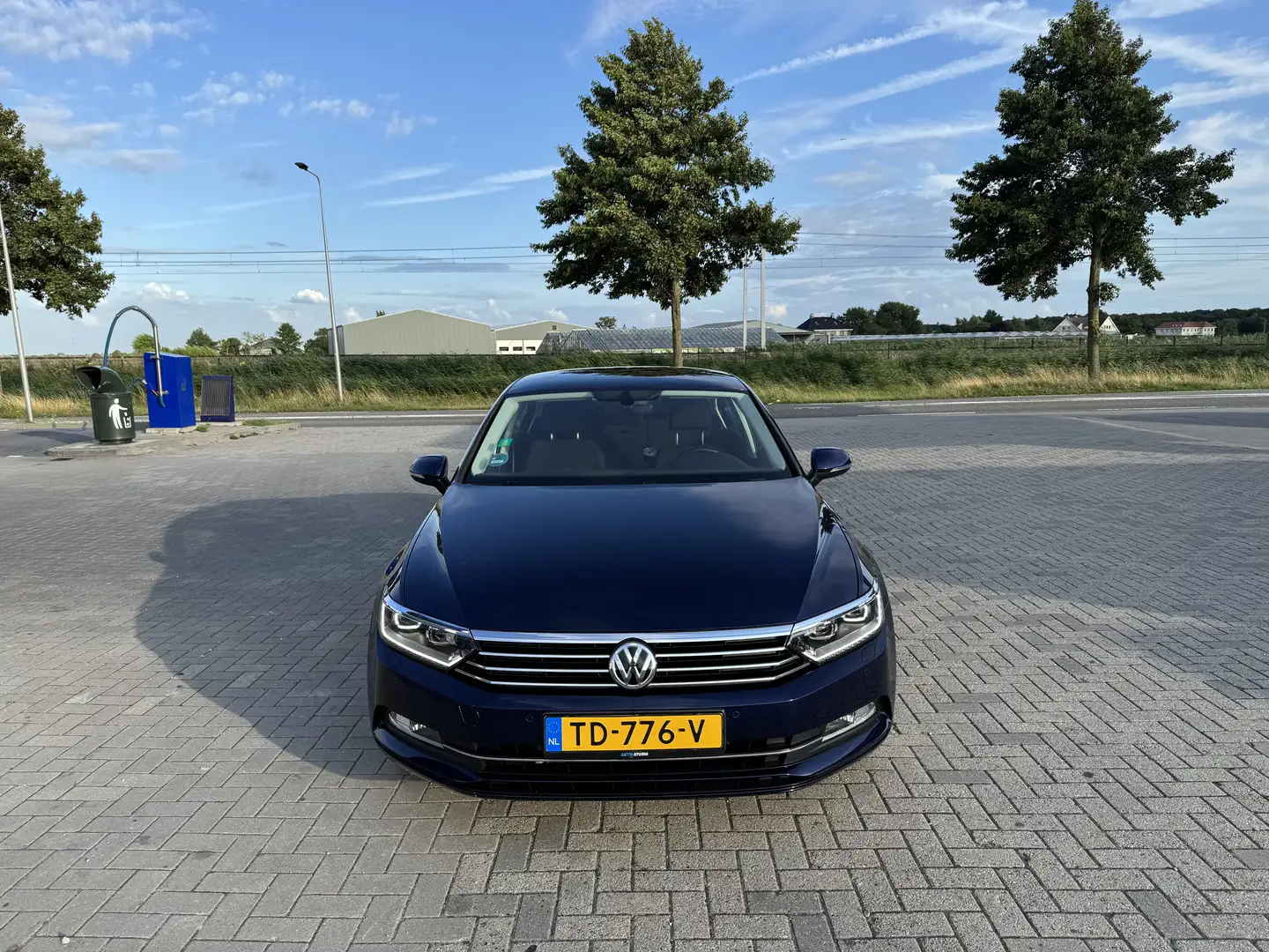 Volkswagen Passat 1.4 TSI CL Bns Blauw - 2