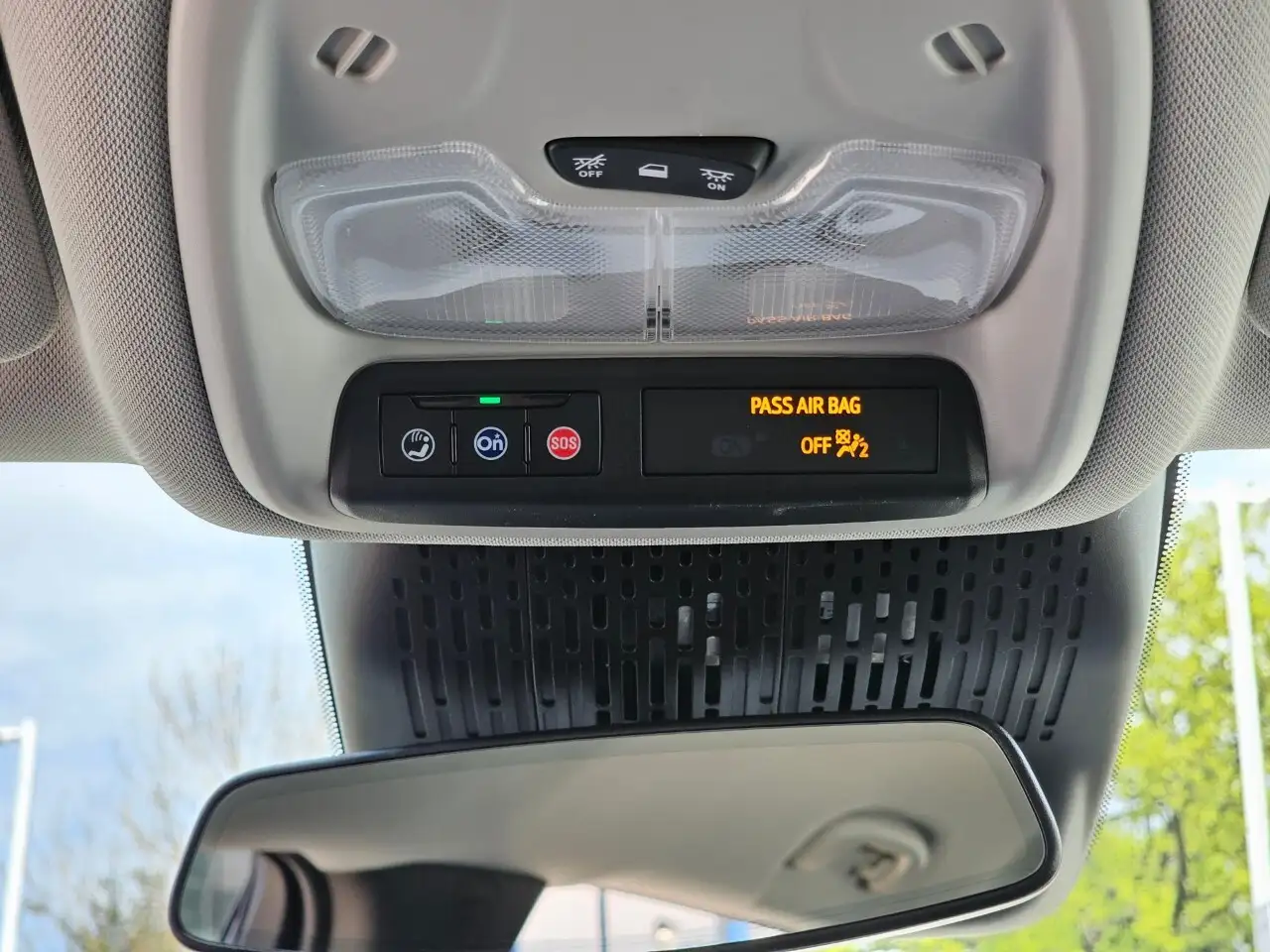 Chevrolet Bolt снимка Chevrolet Bolt