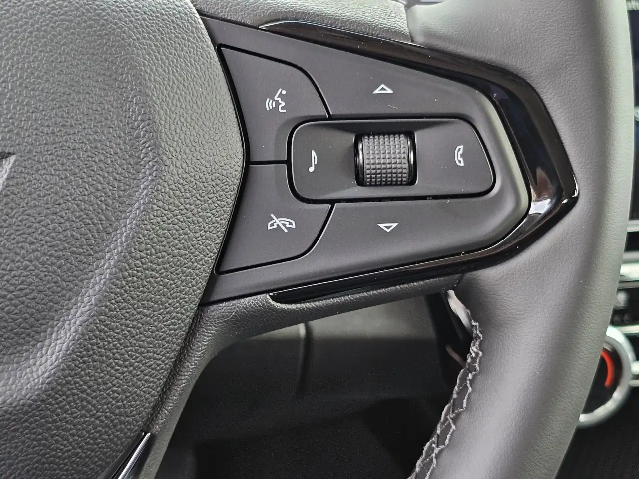 Chevrolet Bolt снимка Chevrolet Bolt