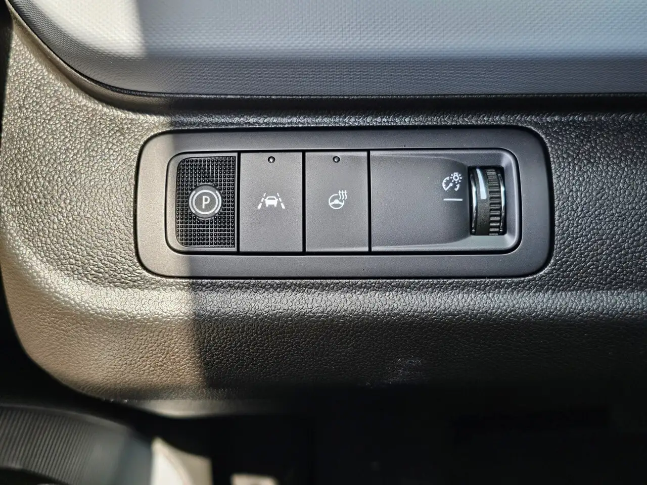 Chevrolet Bolt снимка Chevrolet Bolt