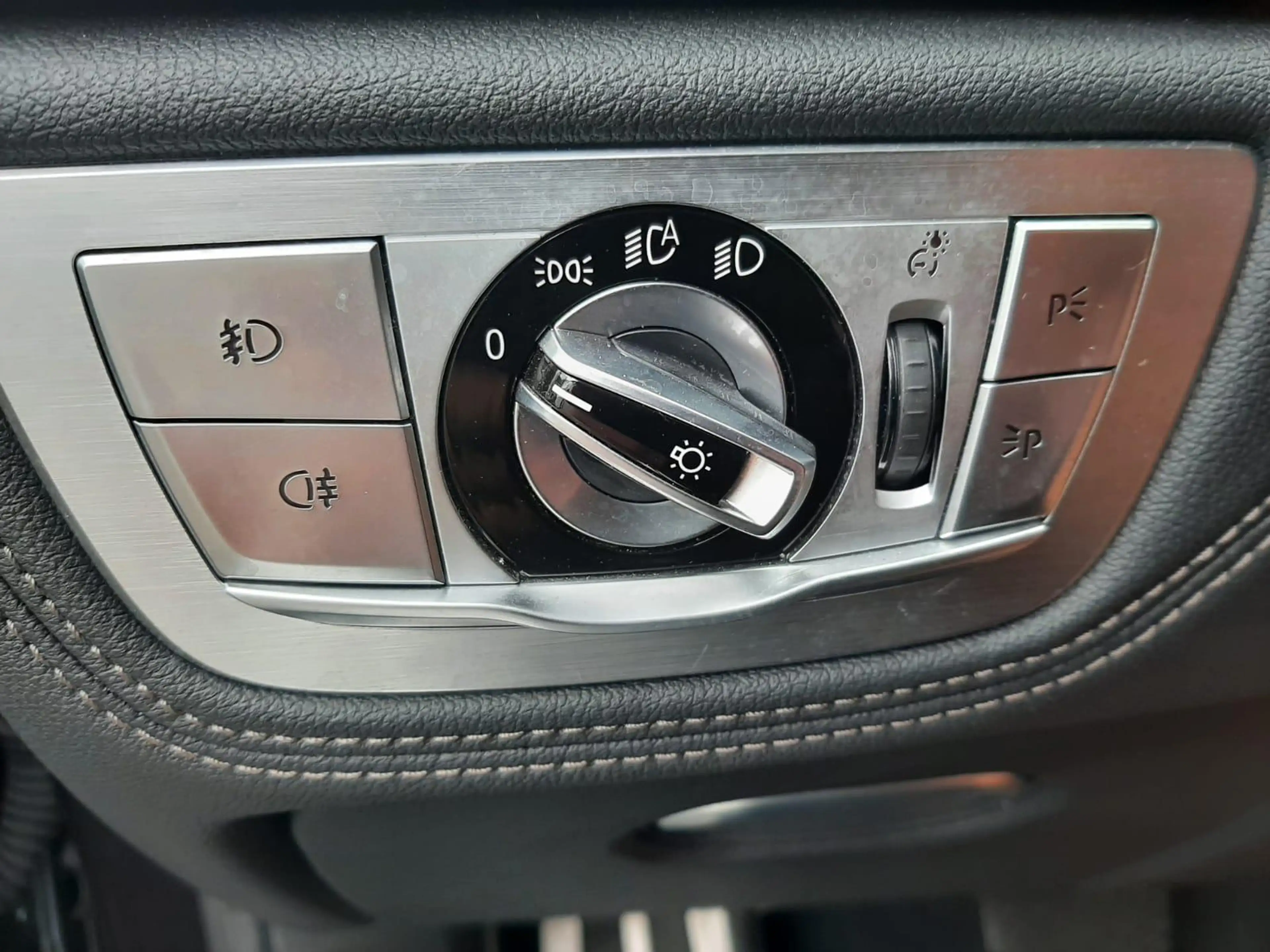 BMW 730 7-serie 730d xDrive High Executive m pakket — photo 12