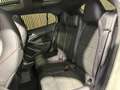 Mercedes-Benz GLA 200 AMG Wit - thumbnail 9