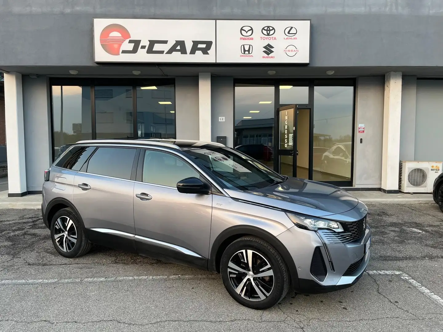 Peugeot 5008 5008 II 2021 1.5 bluehdi GT s Gris - 1