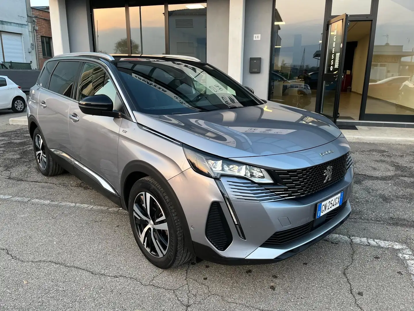 Peugeot 5008 5008 II 2021 1.5 bluehdi GT s Gris - 2