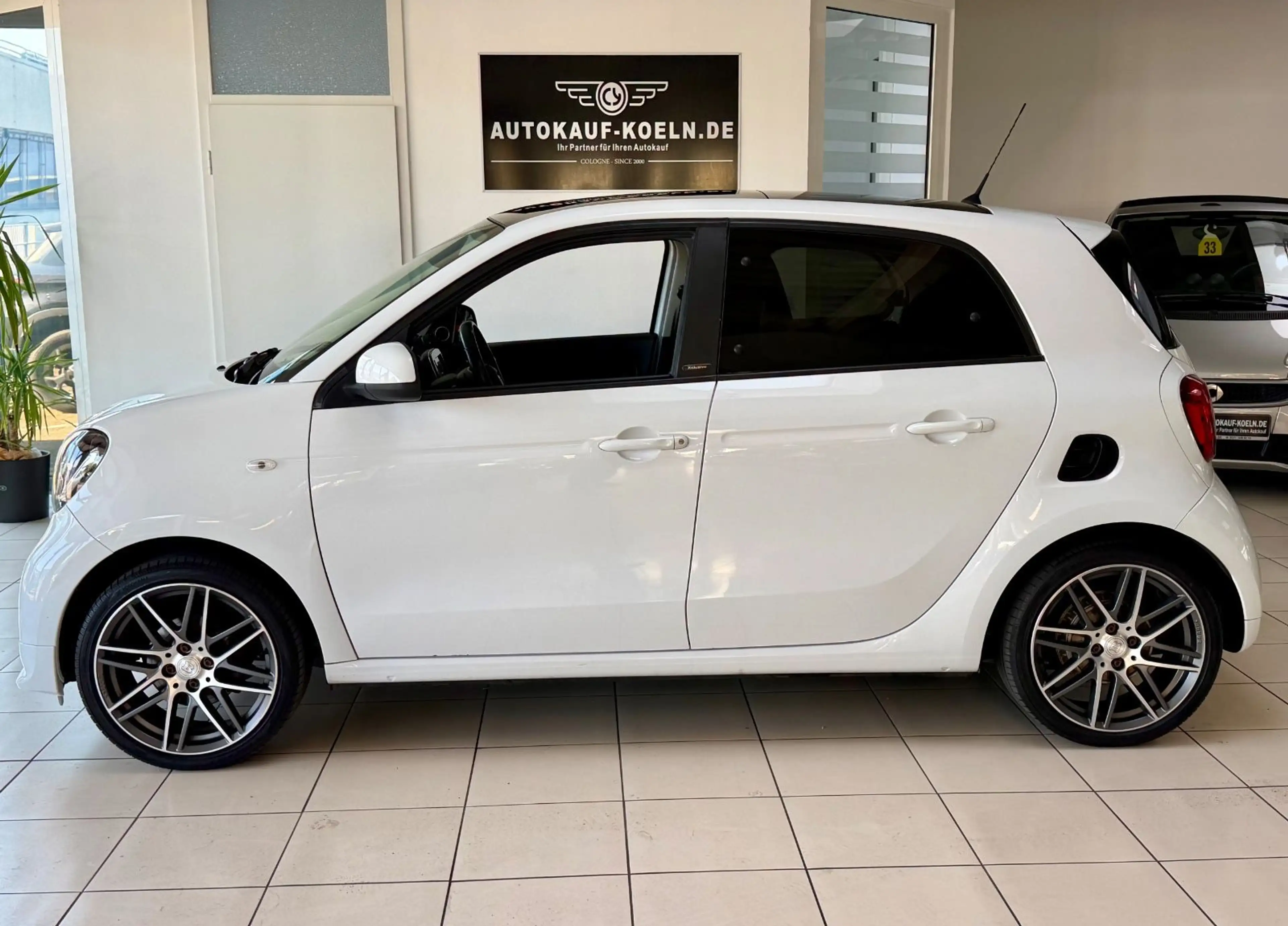 smart forFour Brabus Automatik/Leder/Navi/Klima — photo 7