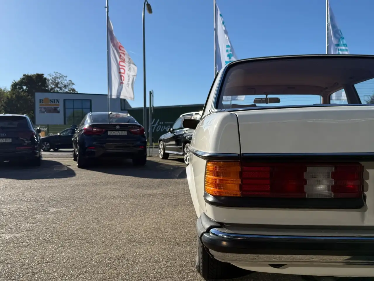 Mercedes-Benz 240, foto 7